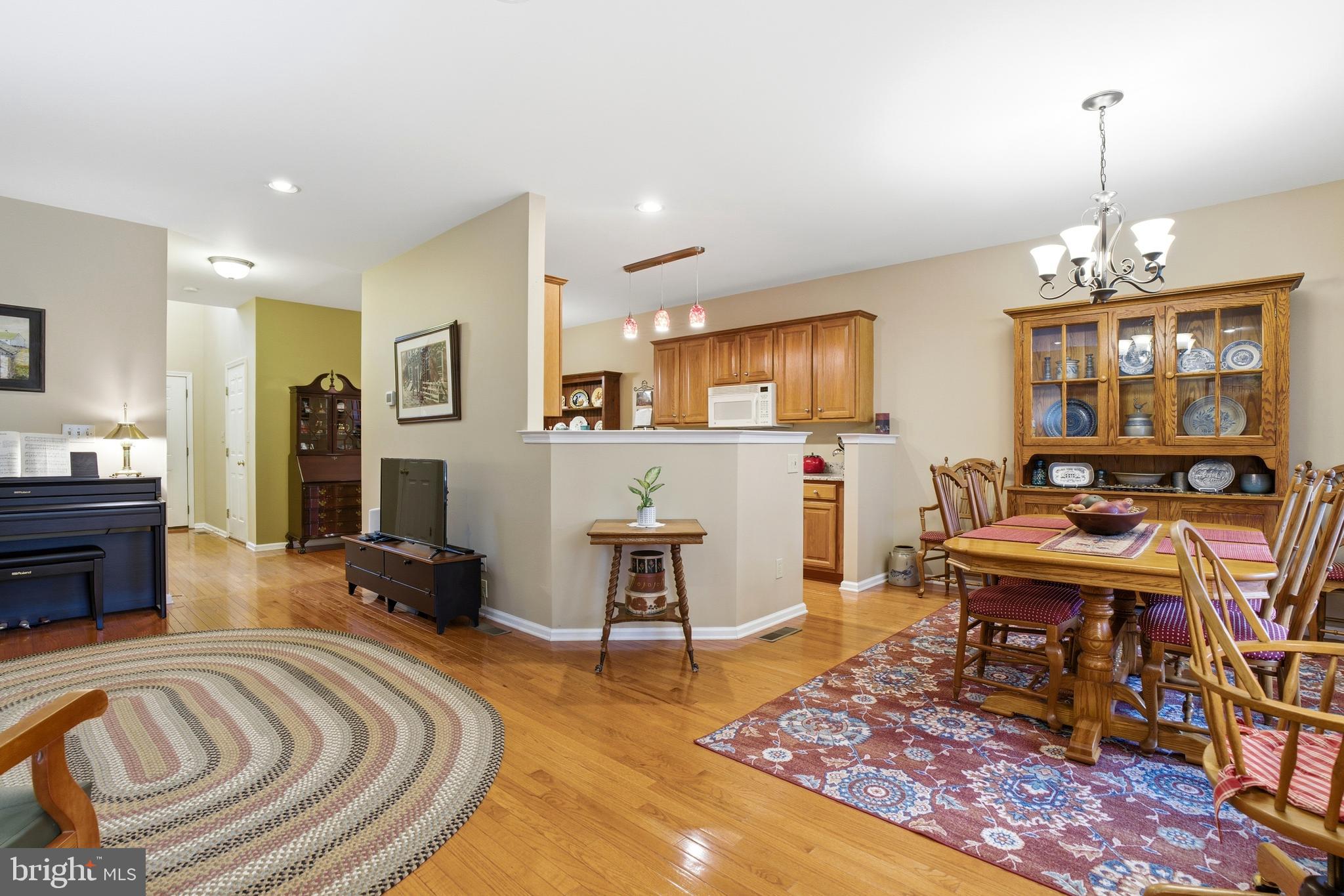 CLIFFSIDE MANOR - Residential