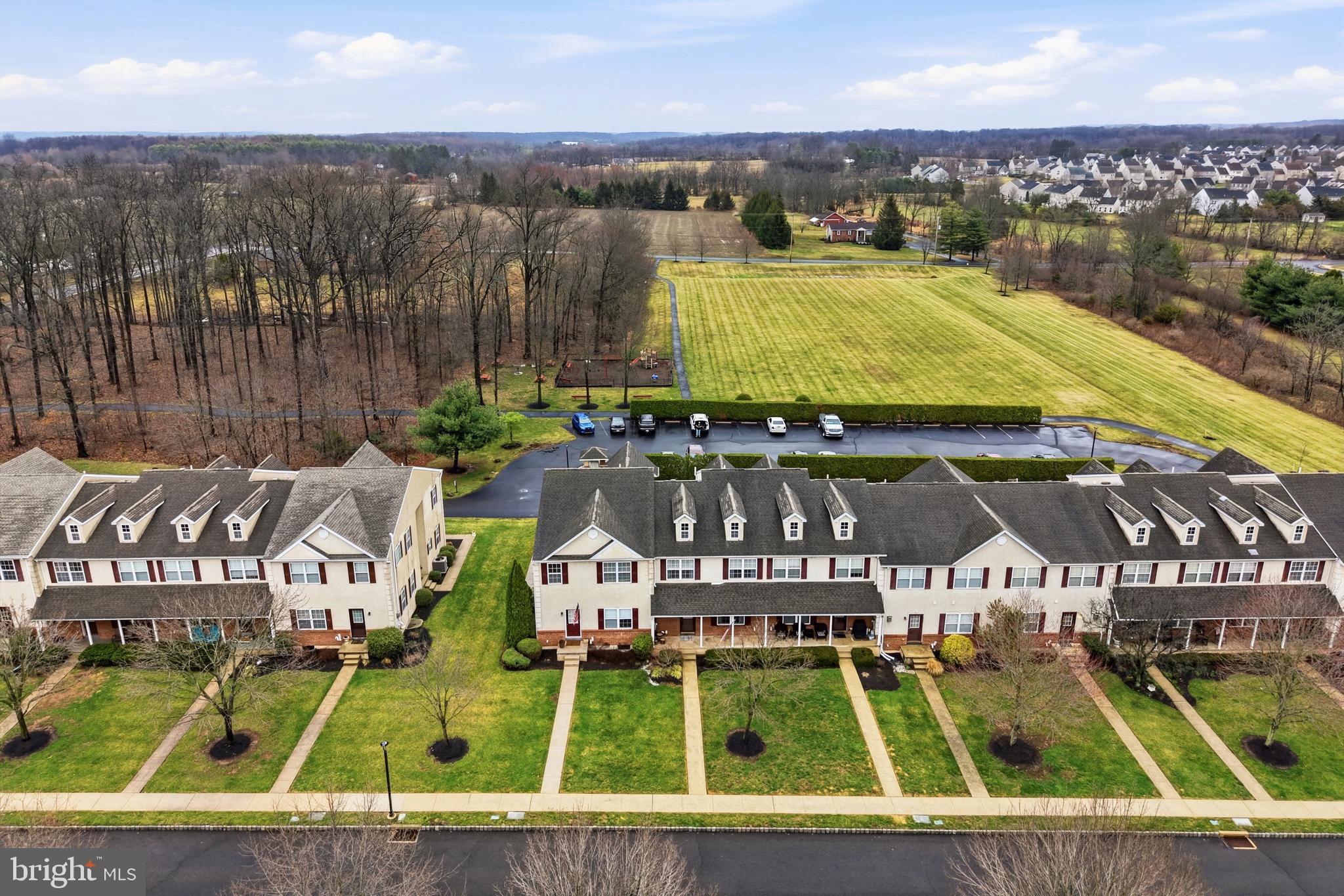 CLIFFSIDE MANOR - Residential