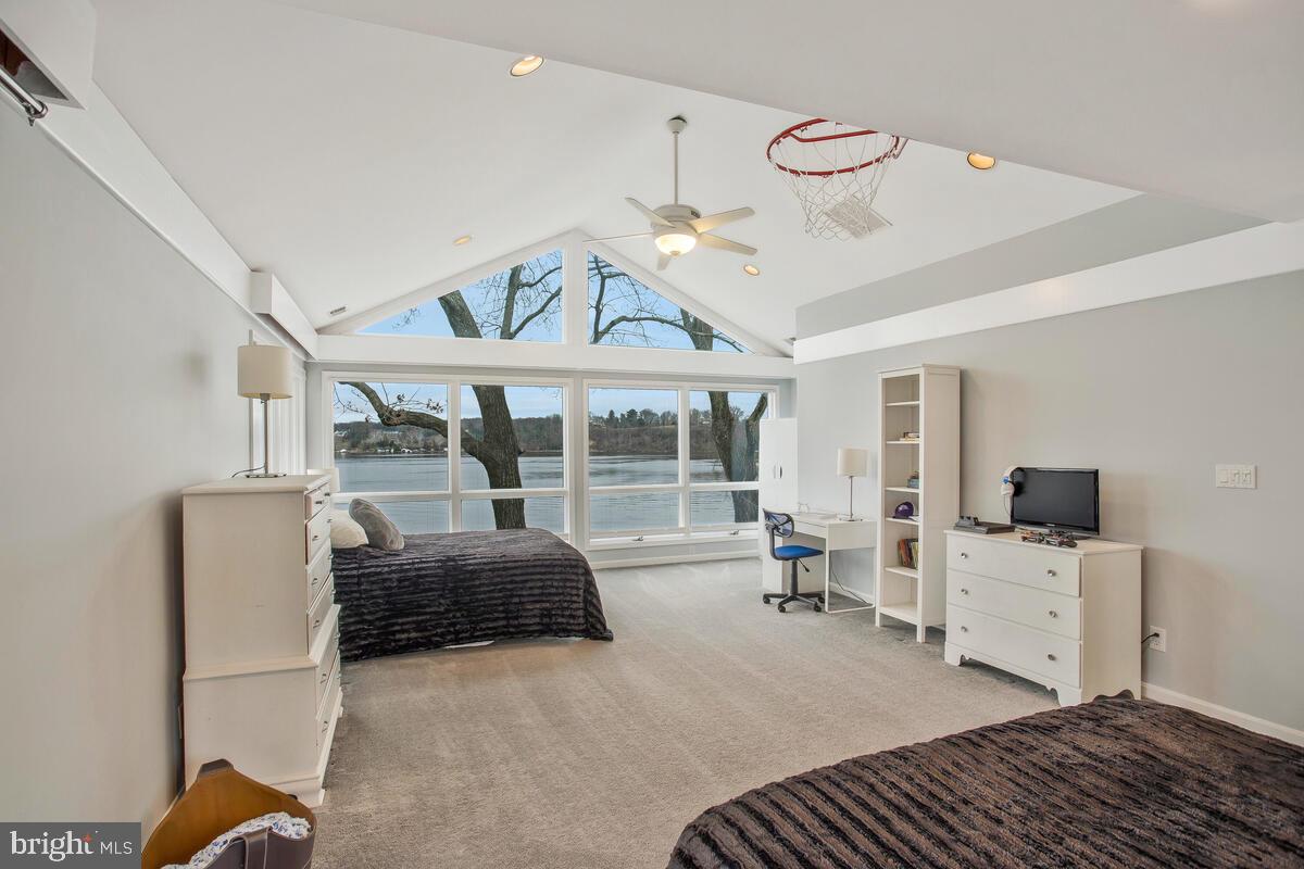 EPPING FOREST - Residential