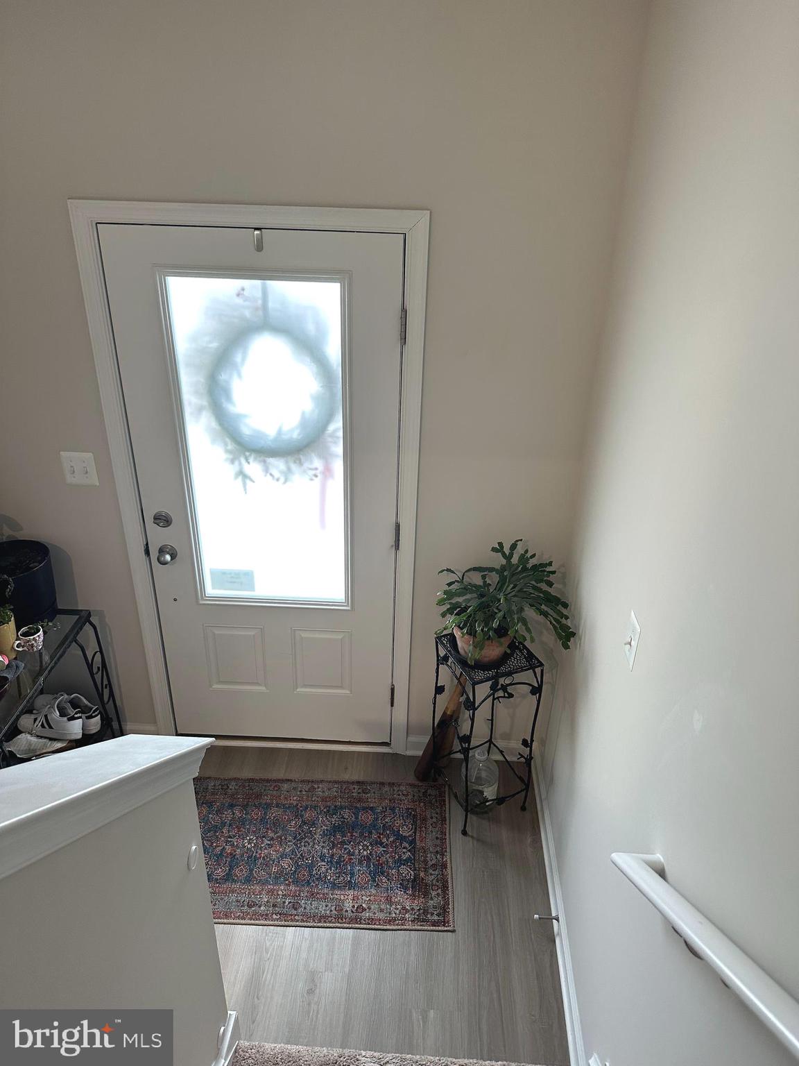 HOMEPLACE AT RIVERSIDE - Residential Lease