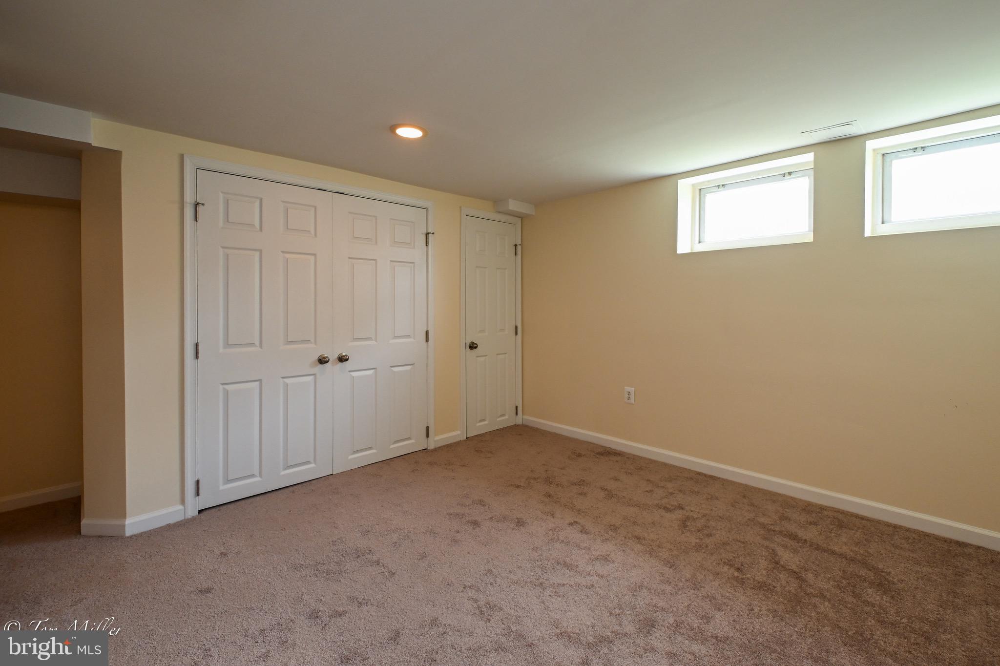 PARKSIDE GARDENS - Residential