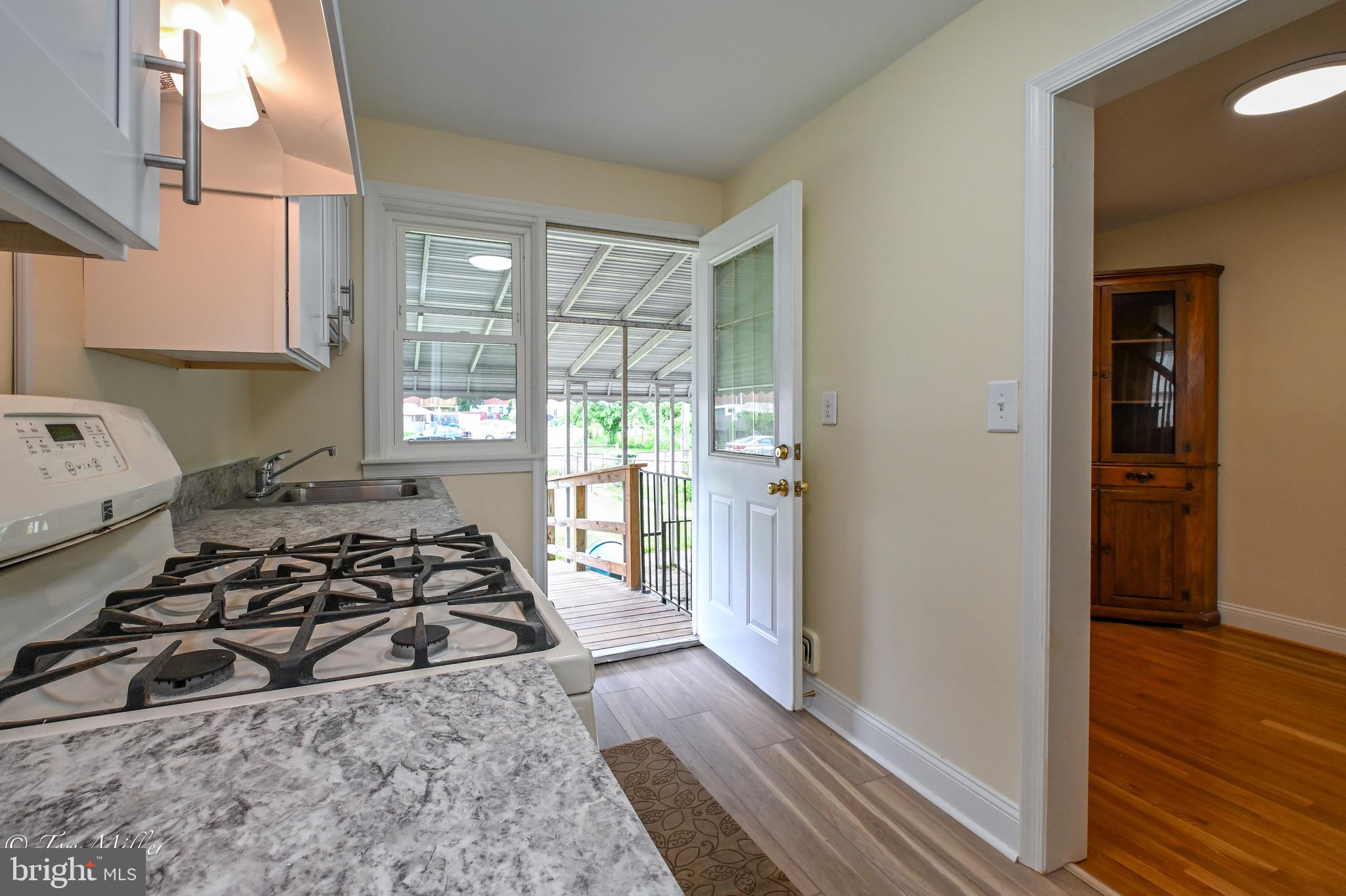 PARKSIDE GARDENS - Residential