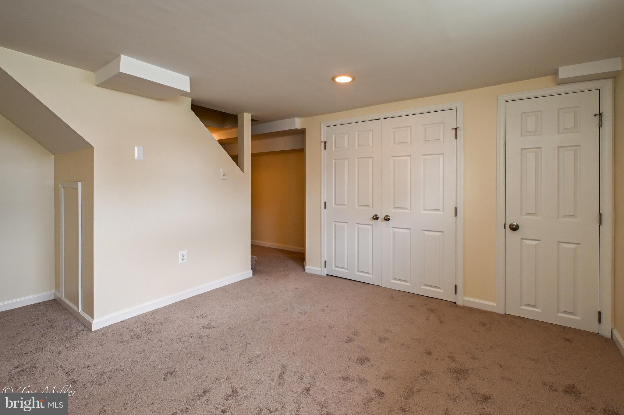PARKSIDE GARDENS - Residential