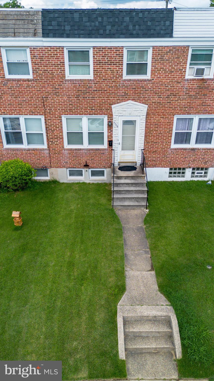 PARKSIDE GARDENS - Residential