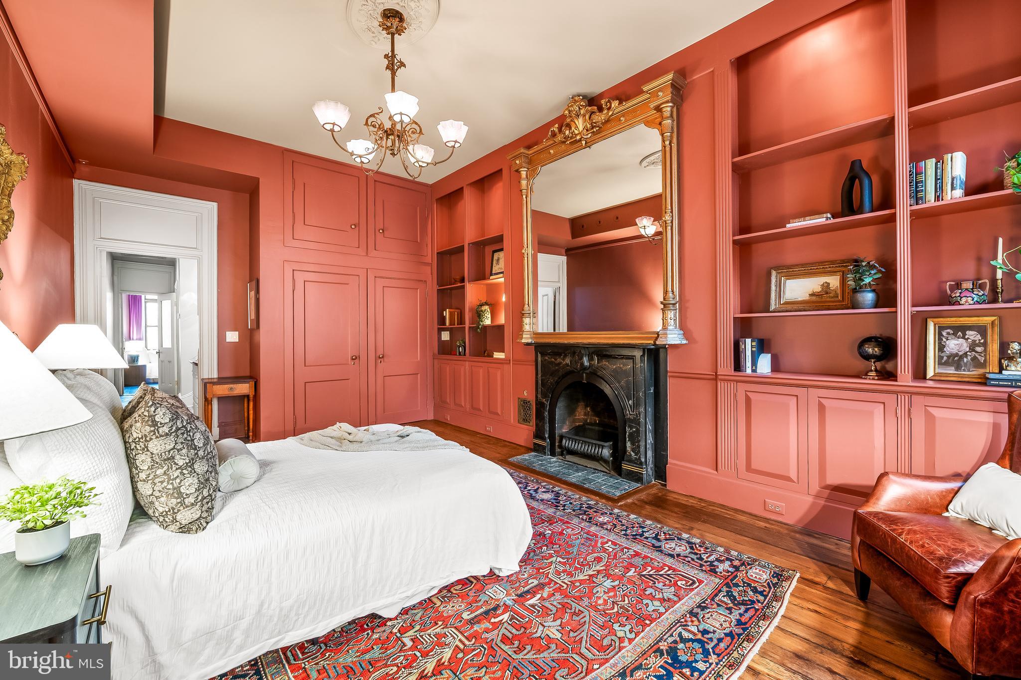 MOUNT VERNON PLACE HISTORIC DISTRICT - Commercial Sale