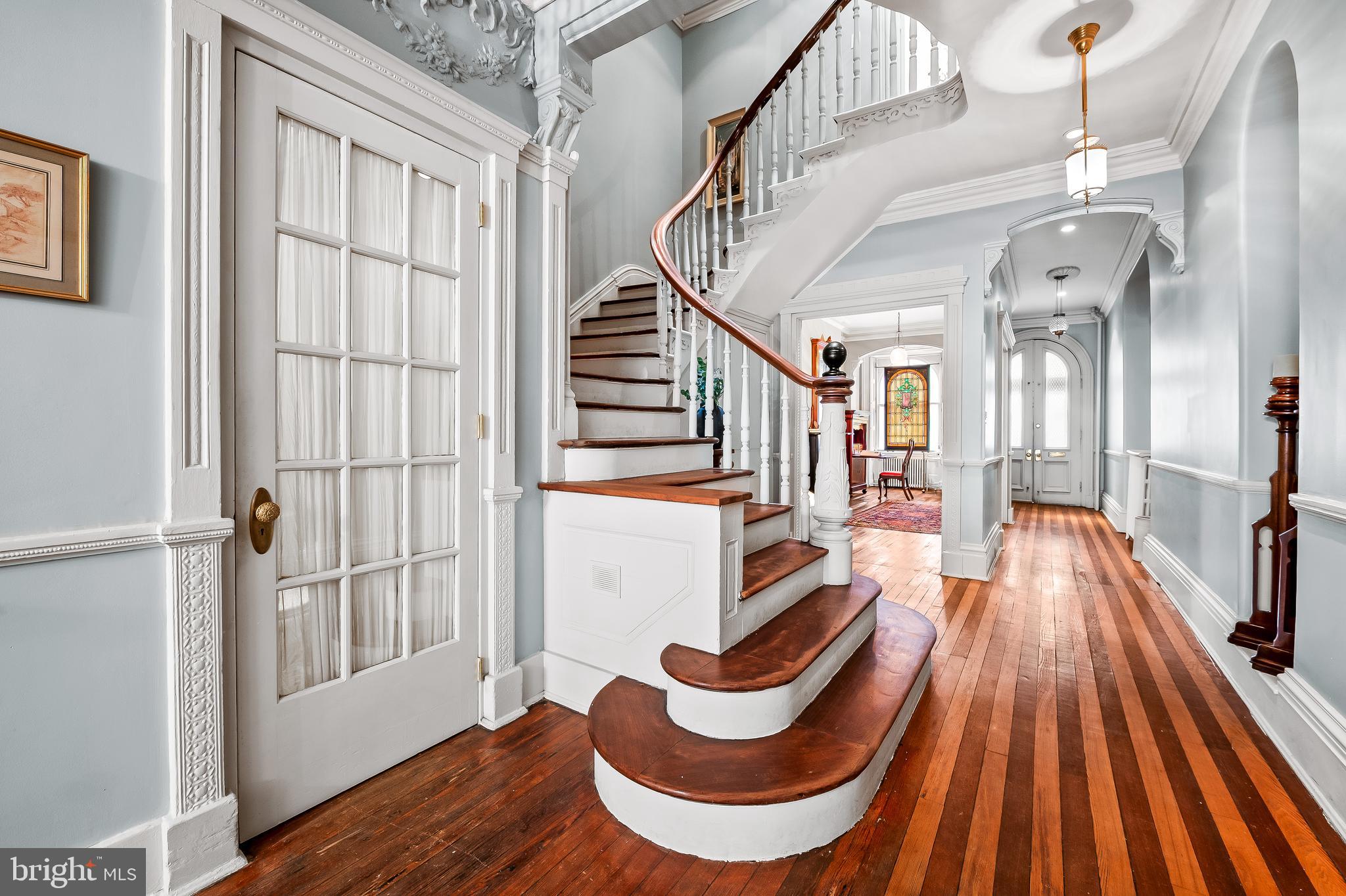 MOUNT VERNON PLACE HISTORIC DISTRICT - Commercial Sale