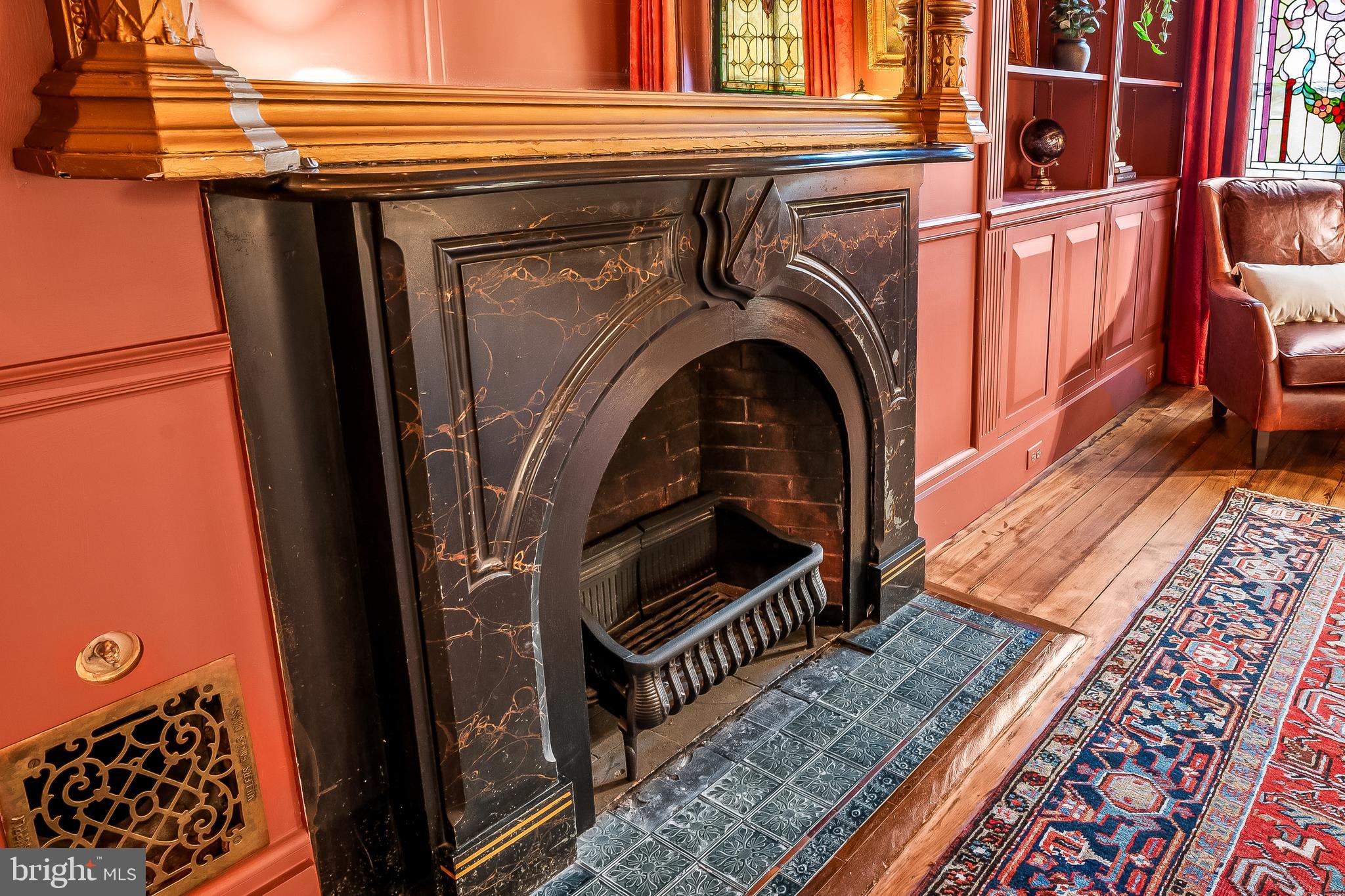 MOUNT VERNON PLACE HISTORIC DISTRICT - Commercial Sale