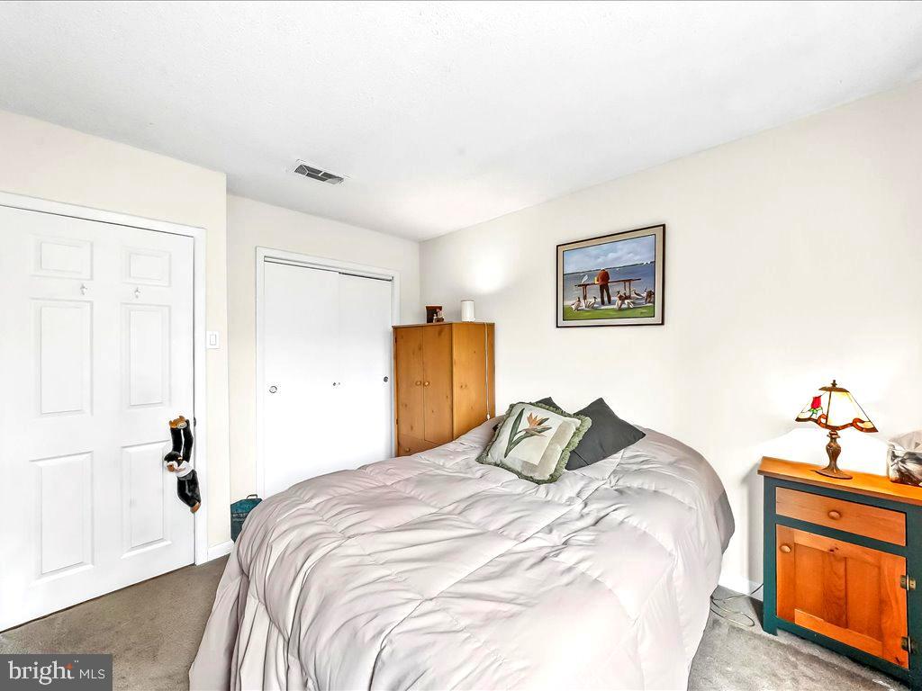 BIRCHWOOD - Residential