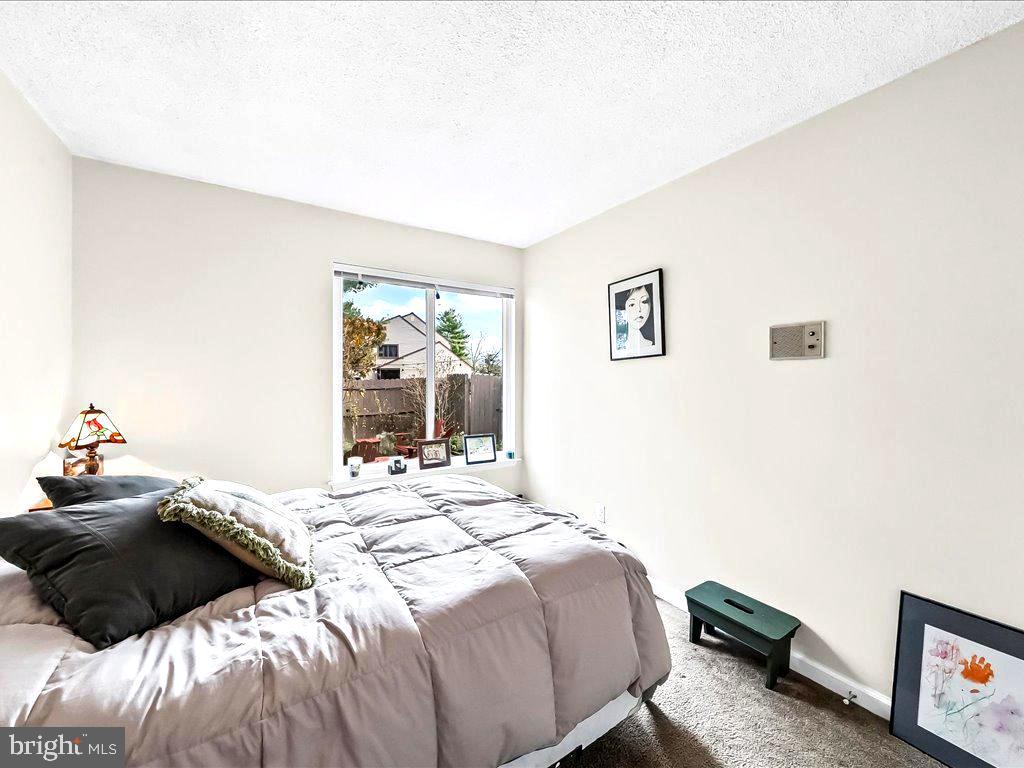 BIRCHWOOD - Residential