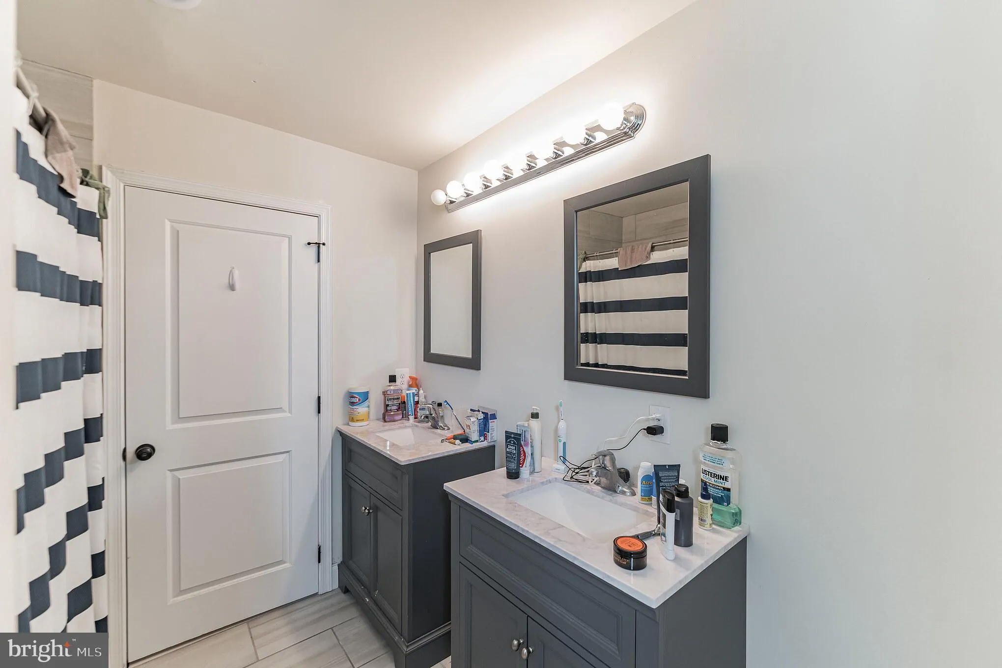 Conshohocken, Pennsylvania 19428, United States, 4 Bedrooms Bedrooms, ,2 BathroomsBathrooms,Residential,Active,79599