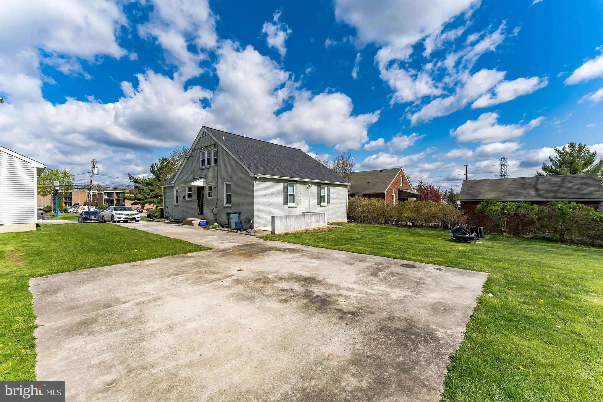 Conshohocken, Pennsylvania 19428, United States, 4 Bedrooms Bedrooms, ,2 BathroomsBathrooms,Residential,Active,79599