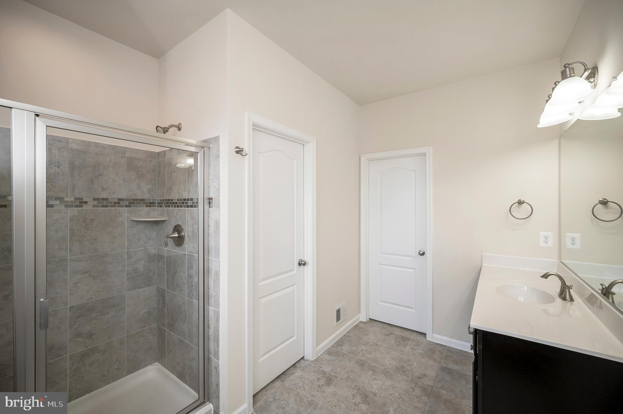 EMBREY MILL - Residential Lease