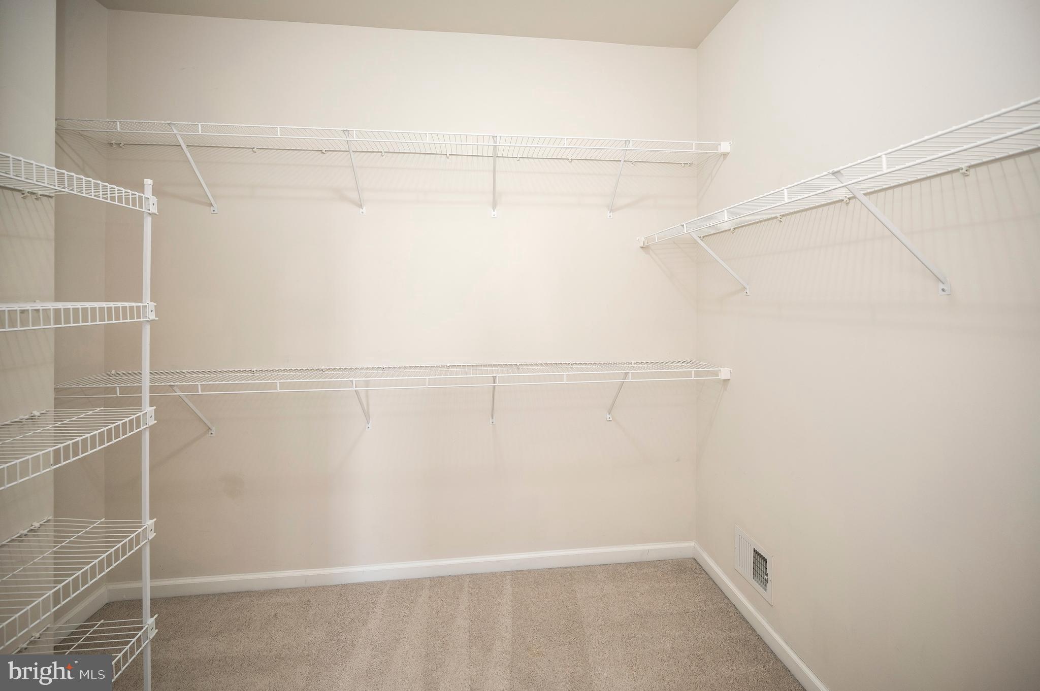 EMBREY MILL - Residential Lease