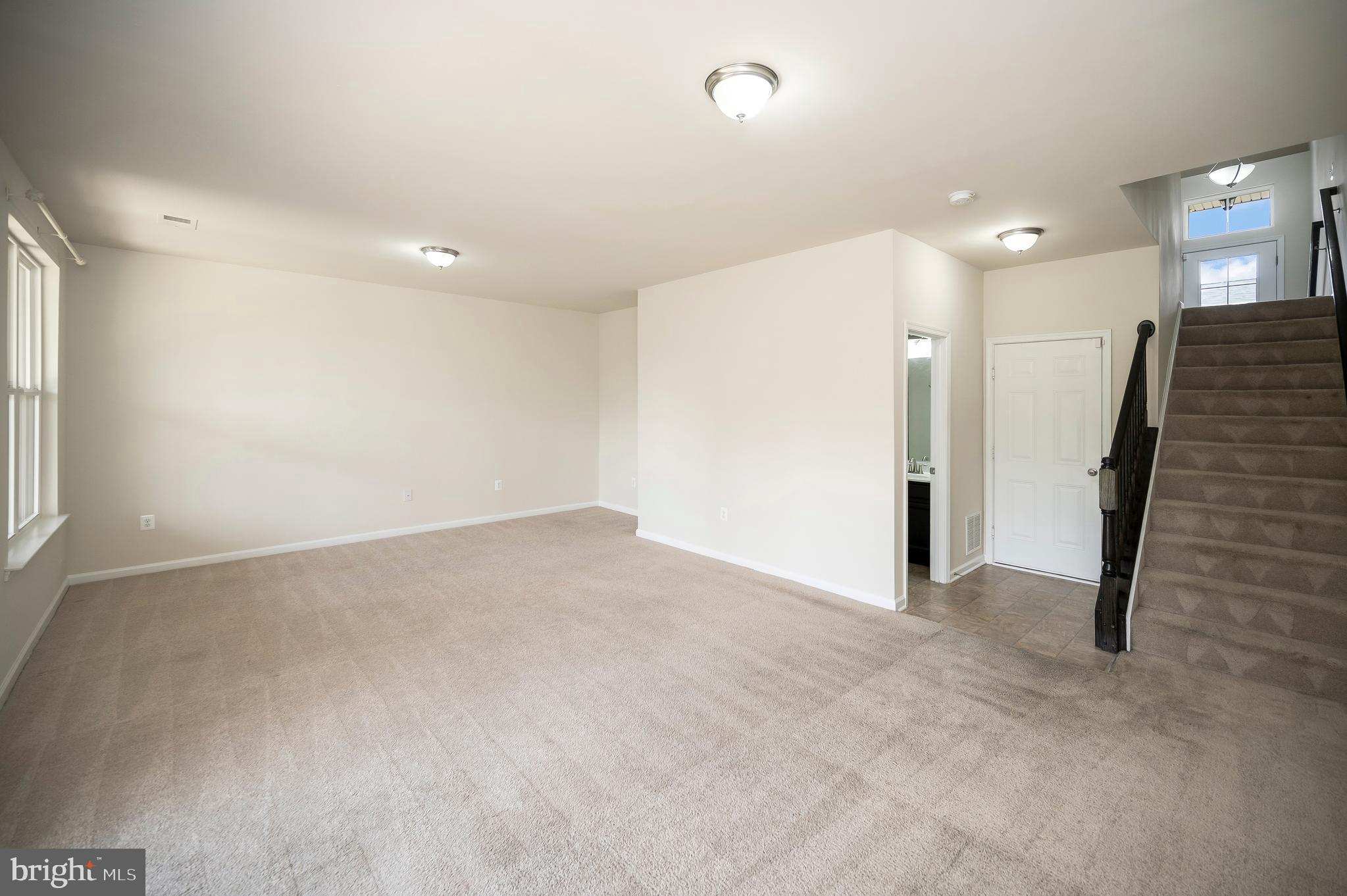 EMBREY MILL - Residential Lease