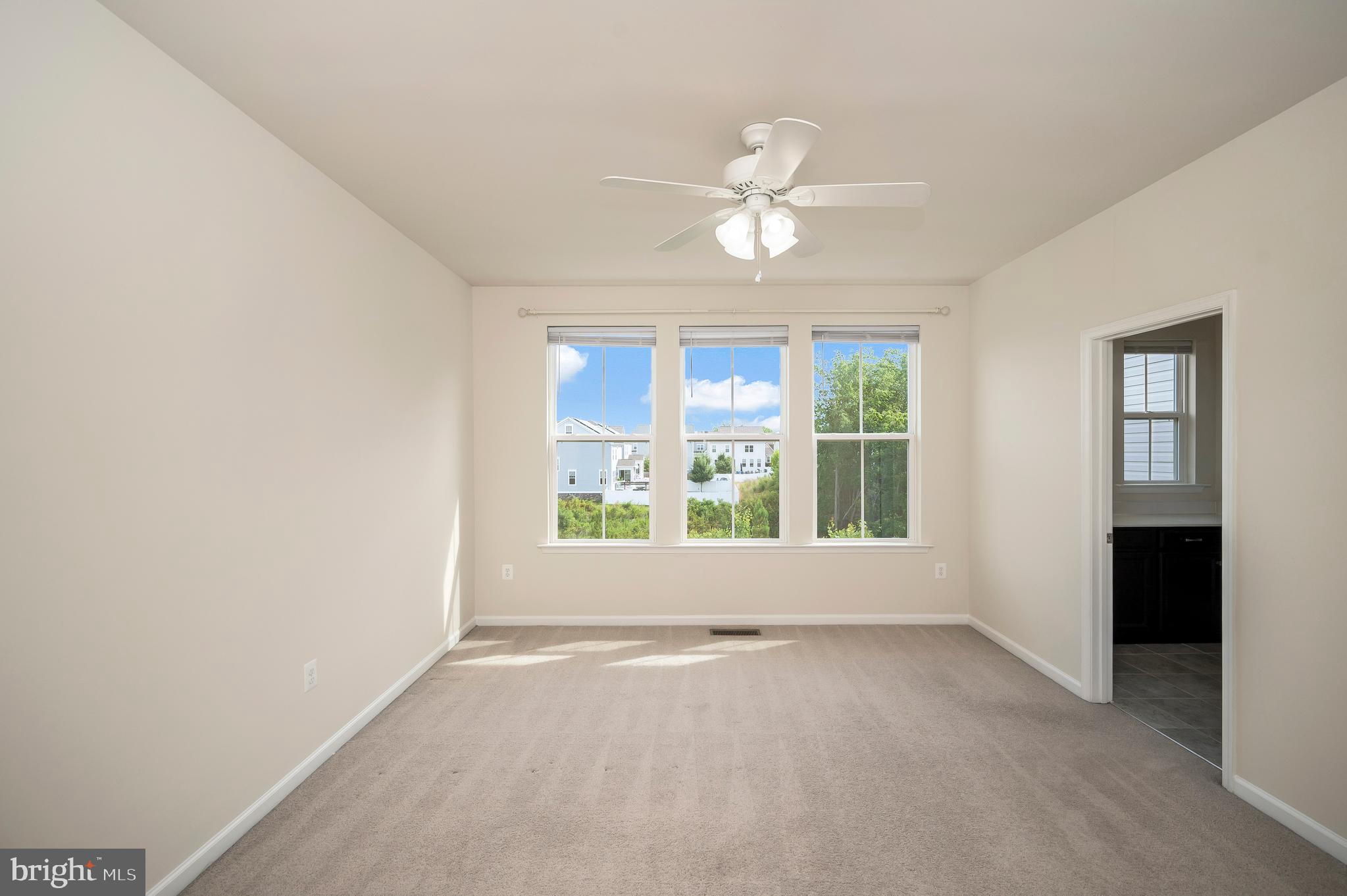 EMBREY MILL - Residential Lease