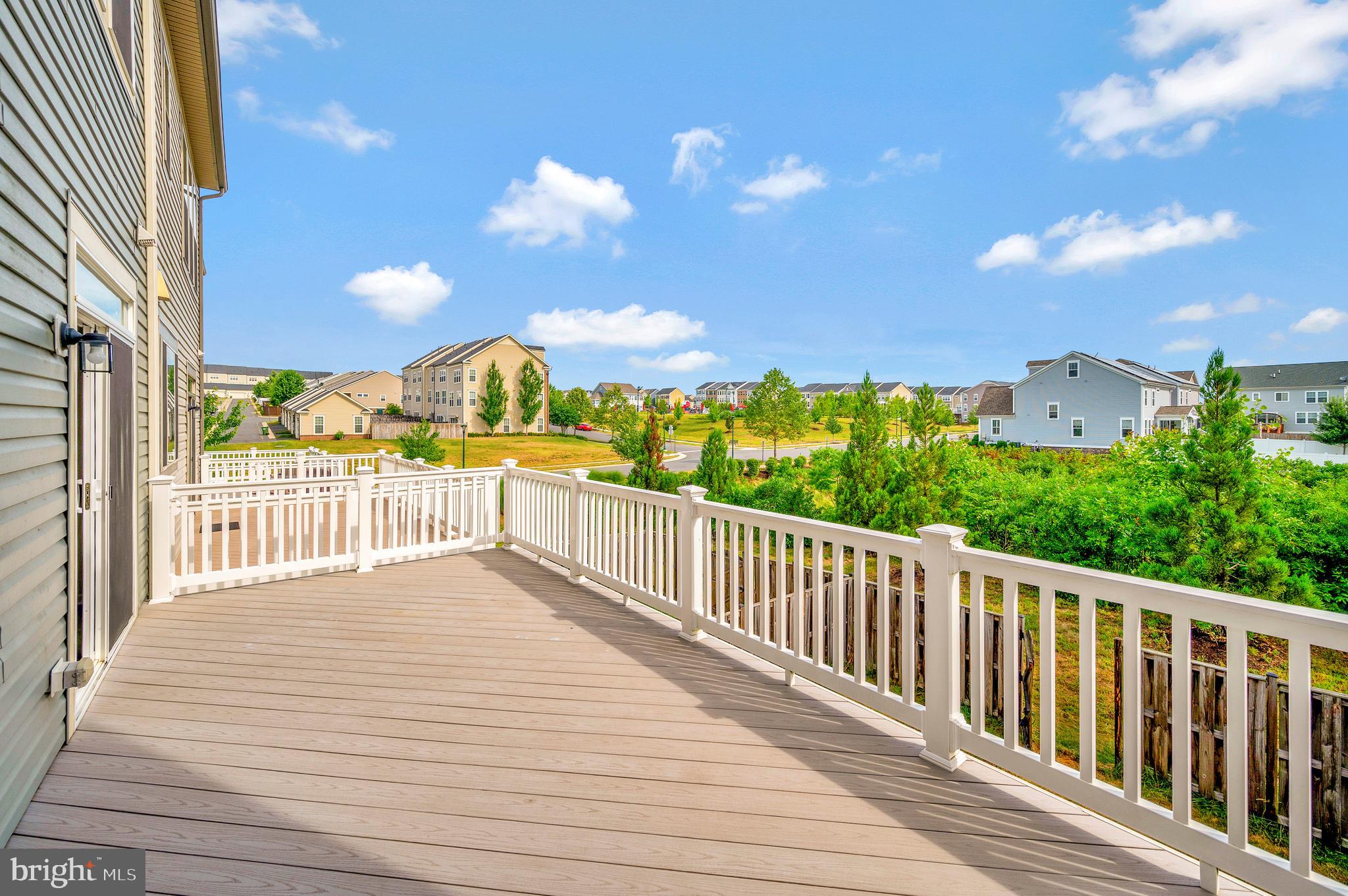 EMBREY MILL - Residential Lease