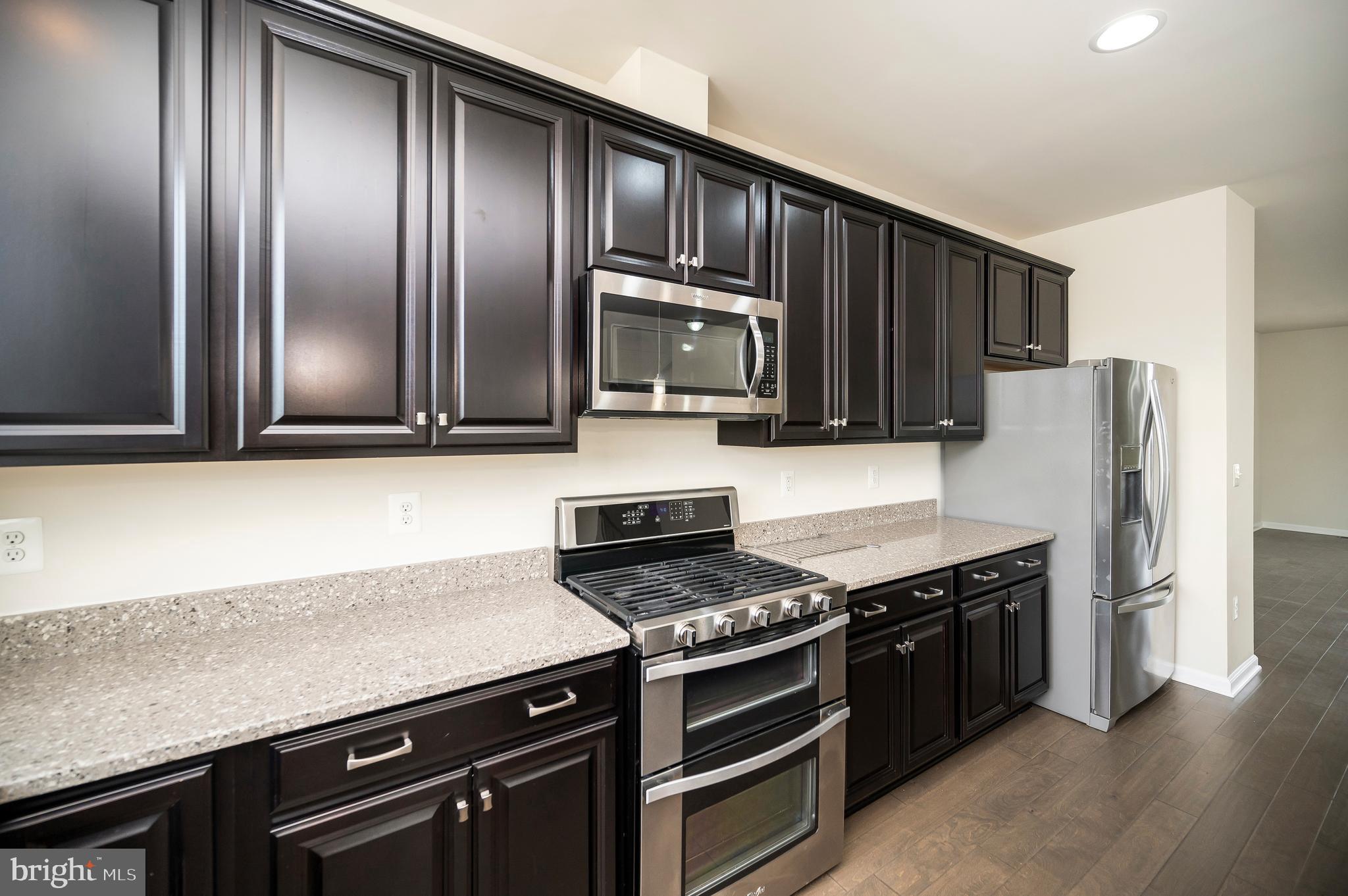 EMBREY MILL - Residential Lease