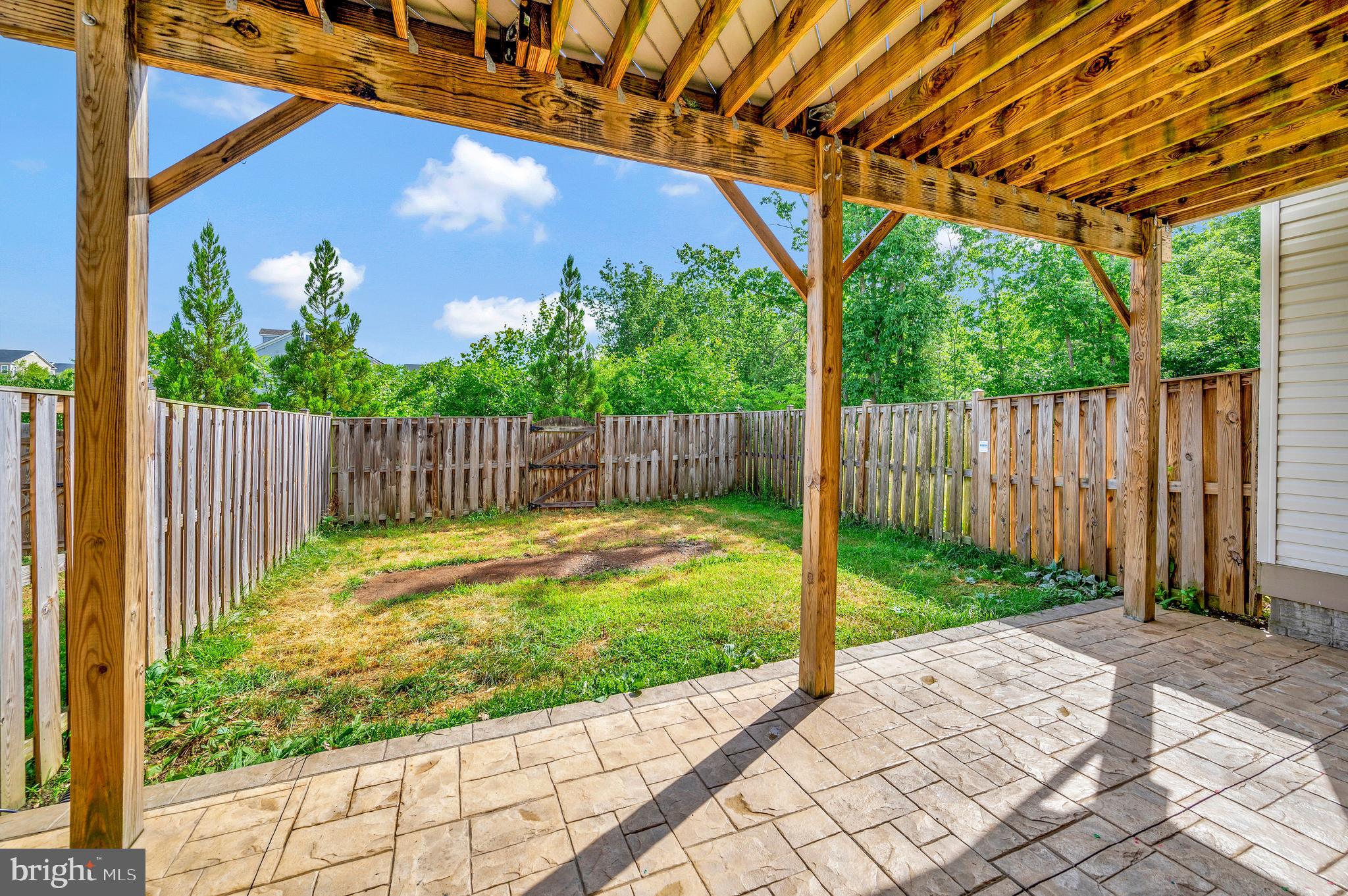 EMBREY MILL - Residential Lease