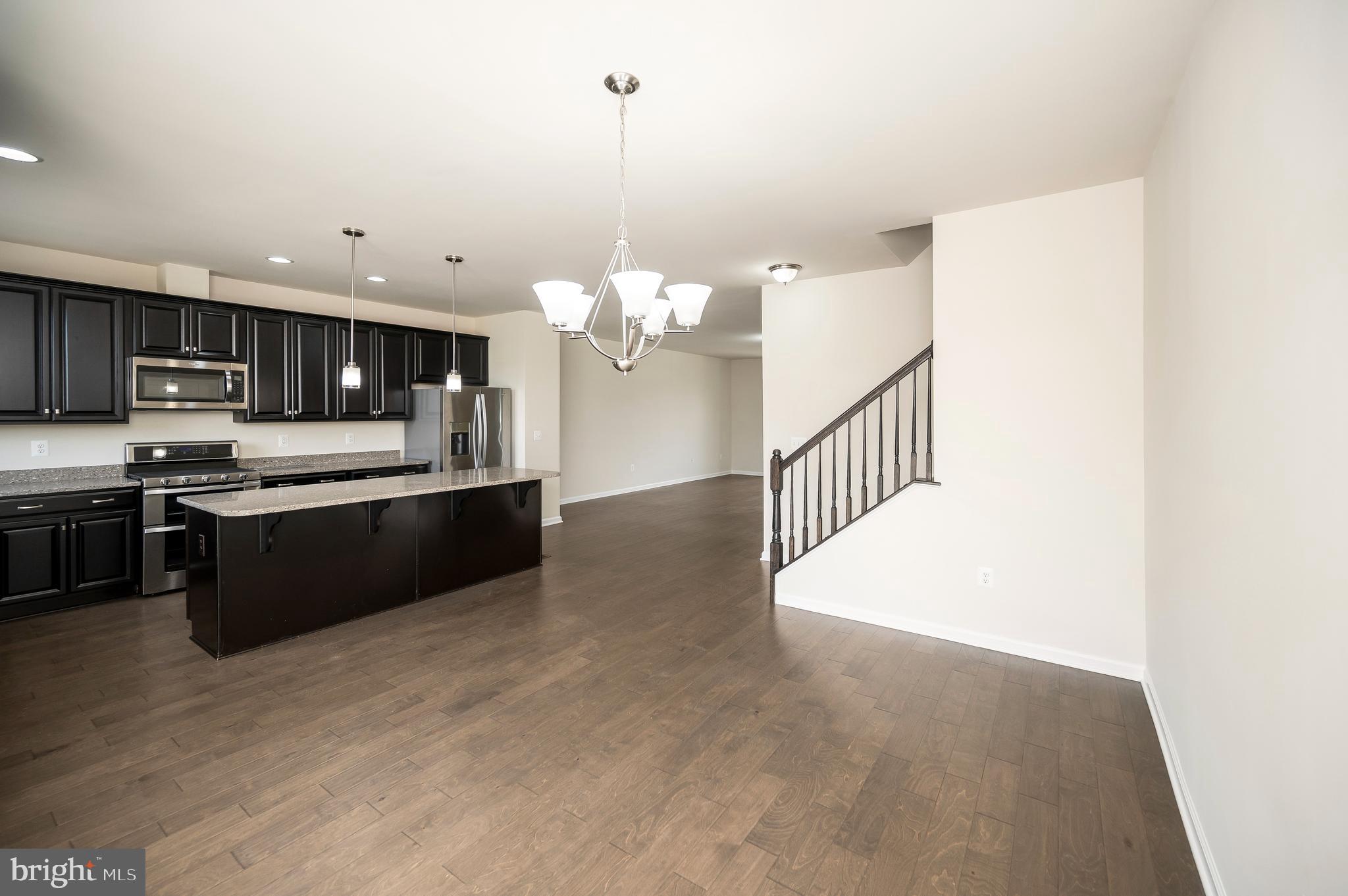 EMBREY MILL - Residential Lease