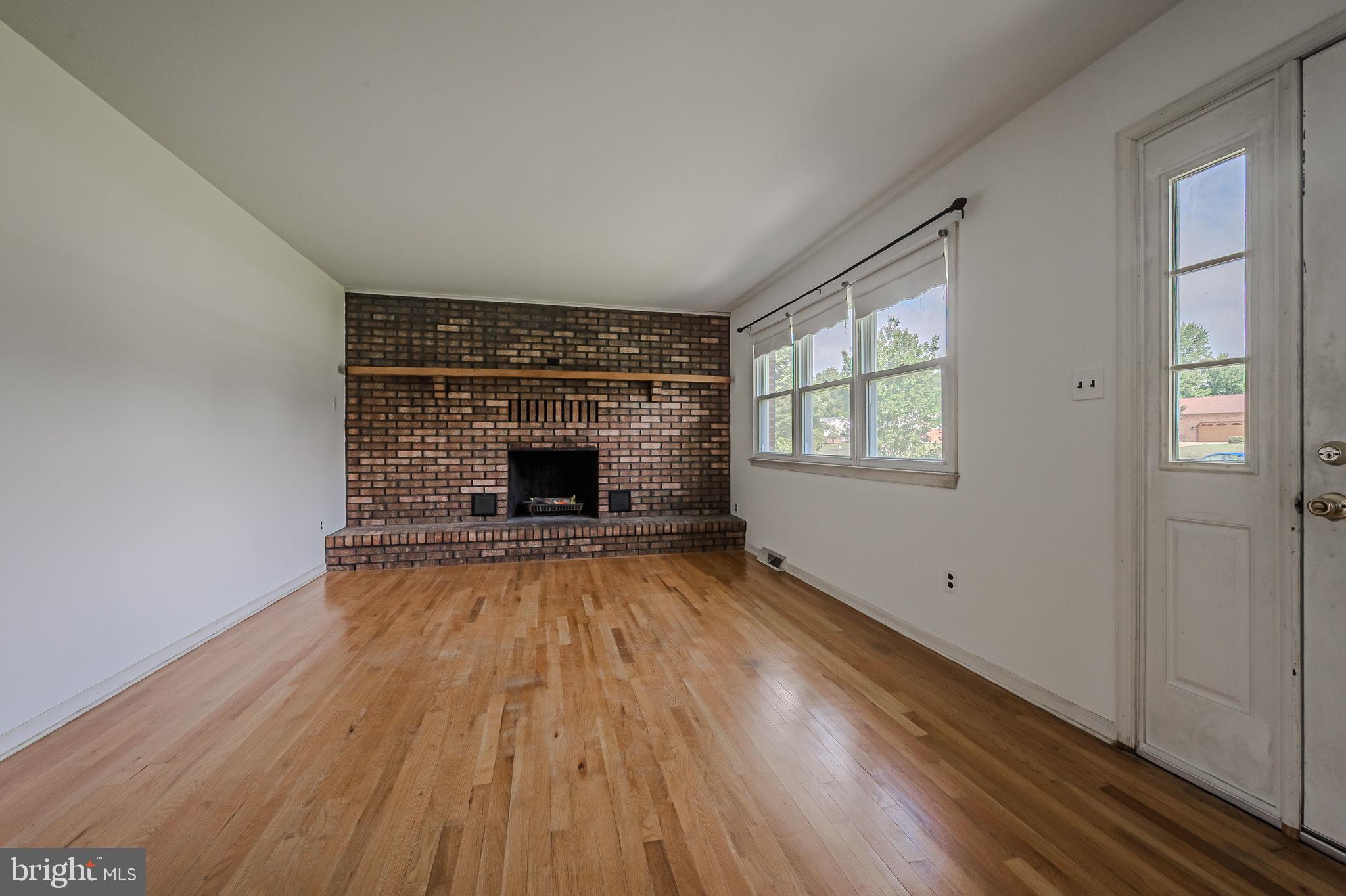 226 ACORN DRIVE
