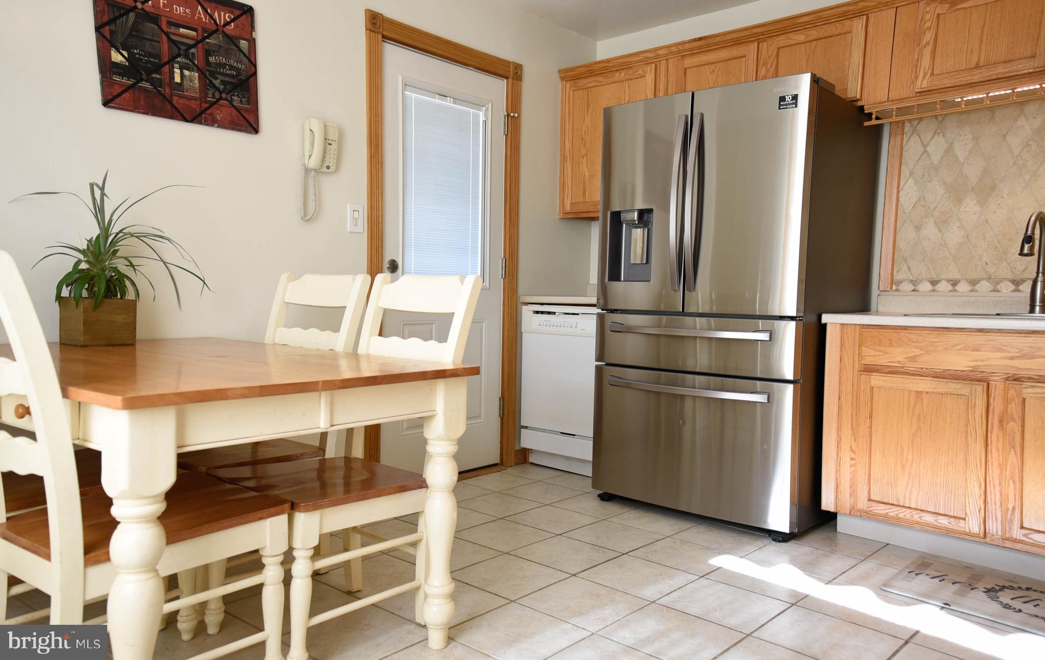 SUBURBIA - Residential