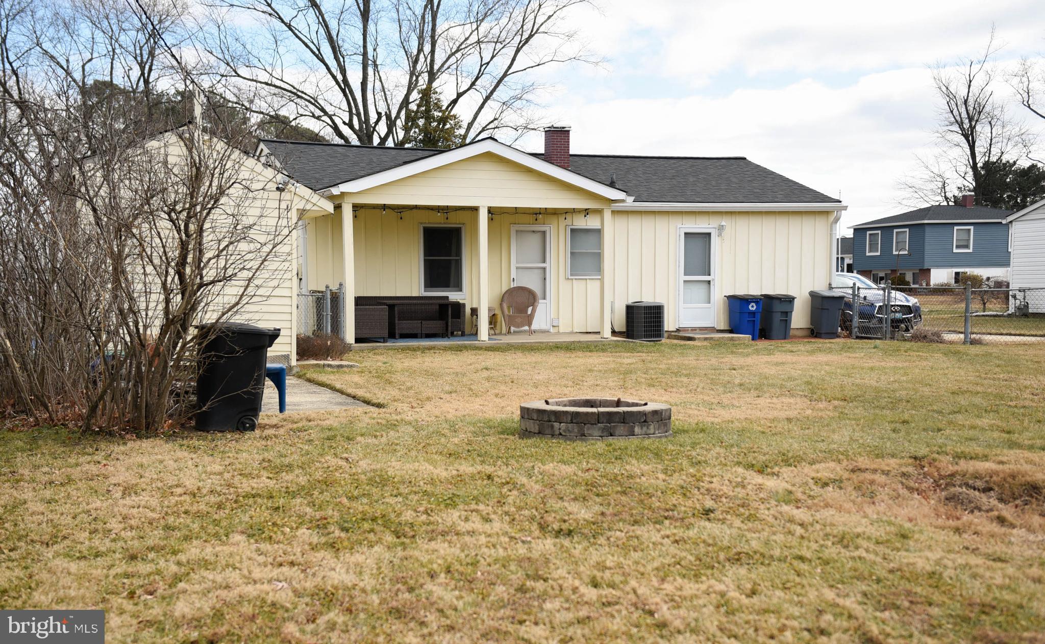 SUBURBIA - Residential