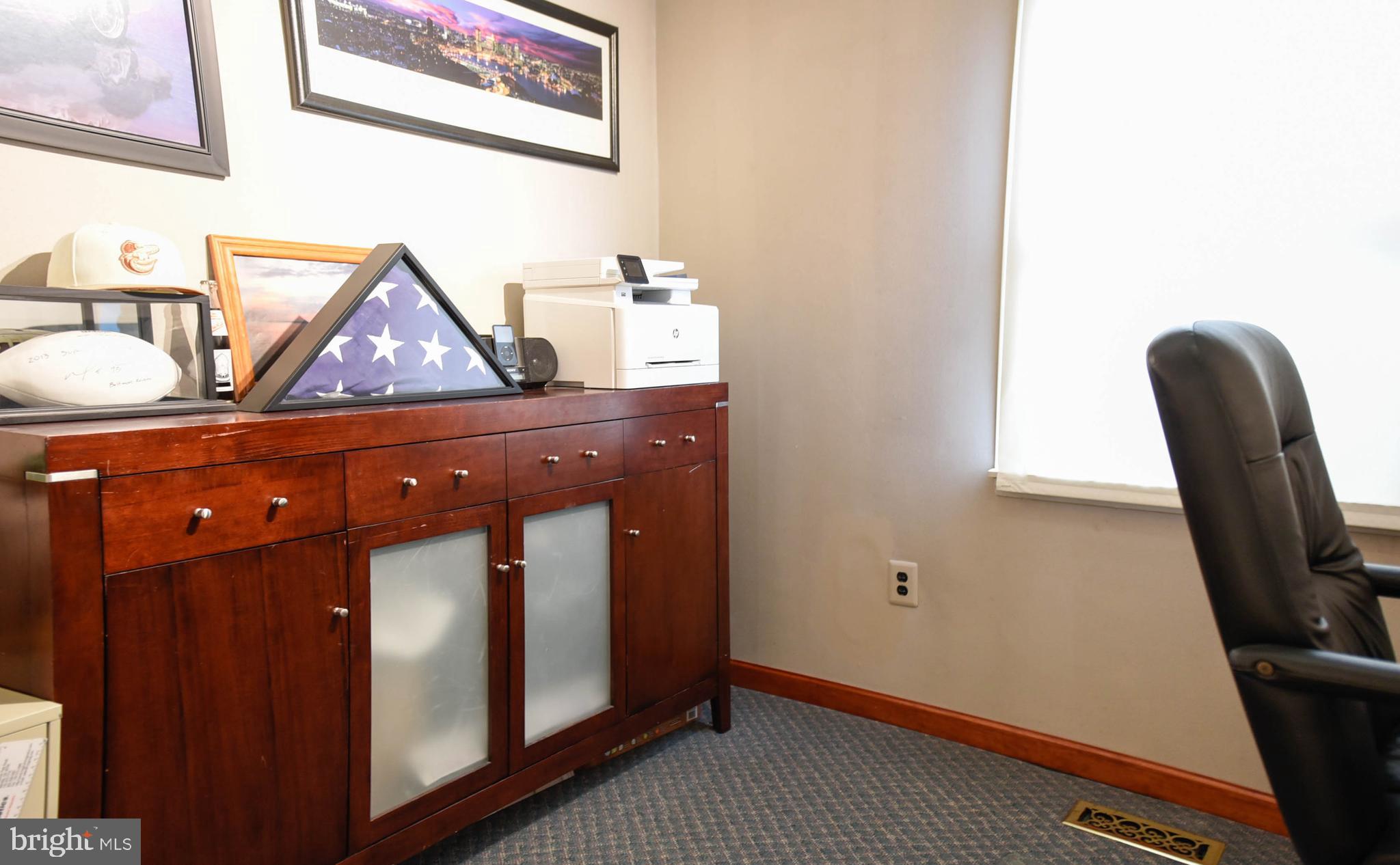 SUBURBIA - Residential