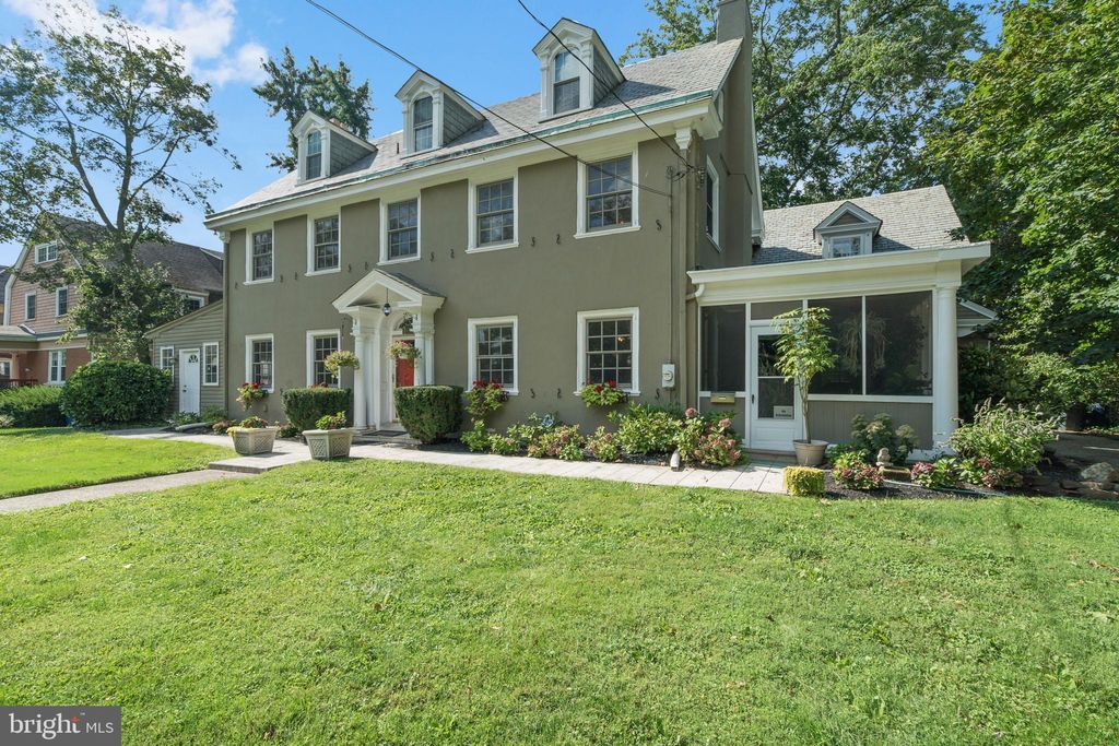 Photo of 1615 Dekalb Street, NORRISTOWN, PA 19401 (MLS # PAMC2159924)