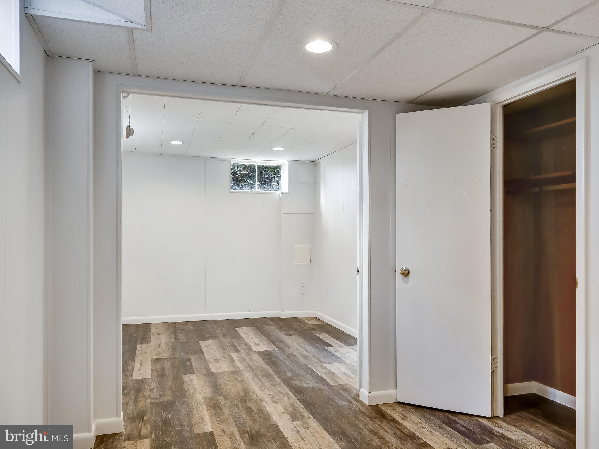 KENSINGTON HEIGHTS - Residential