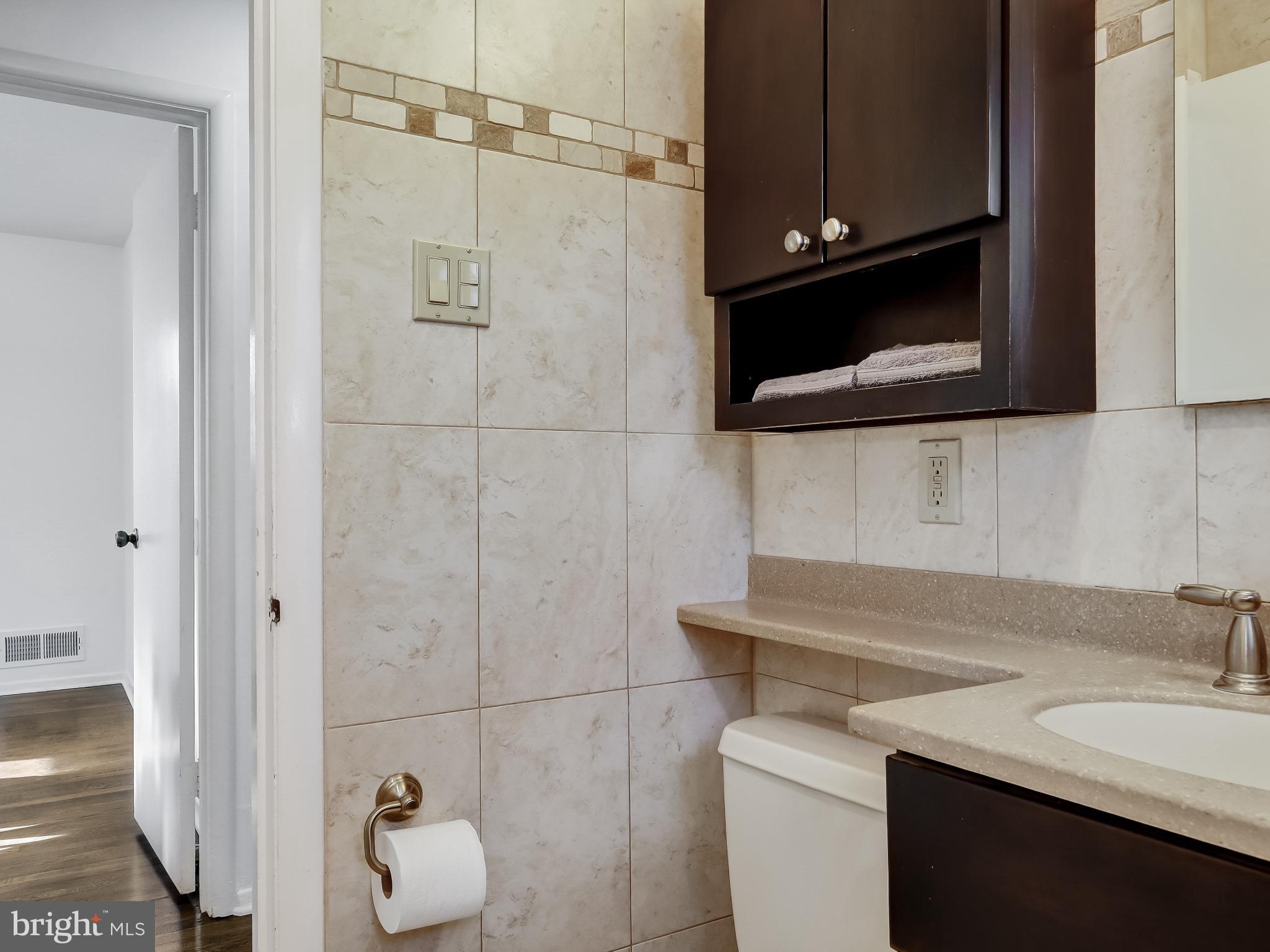 KENSINGTON HEIGHTS - Residential