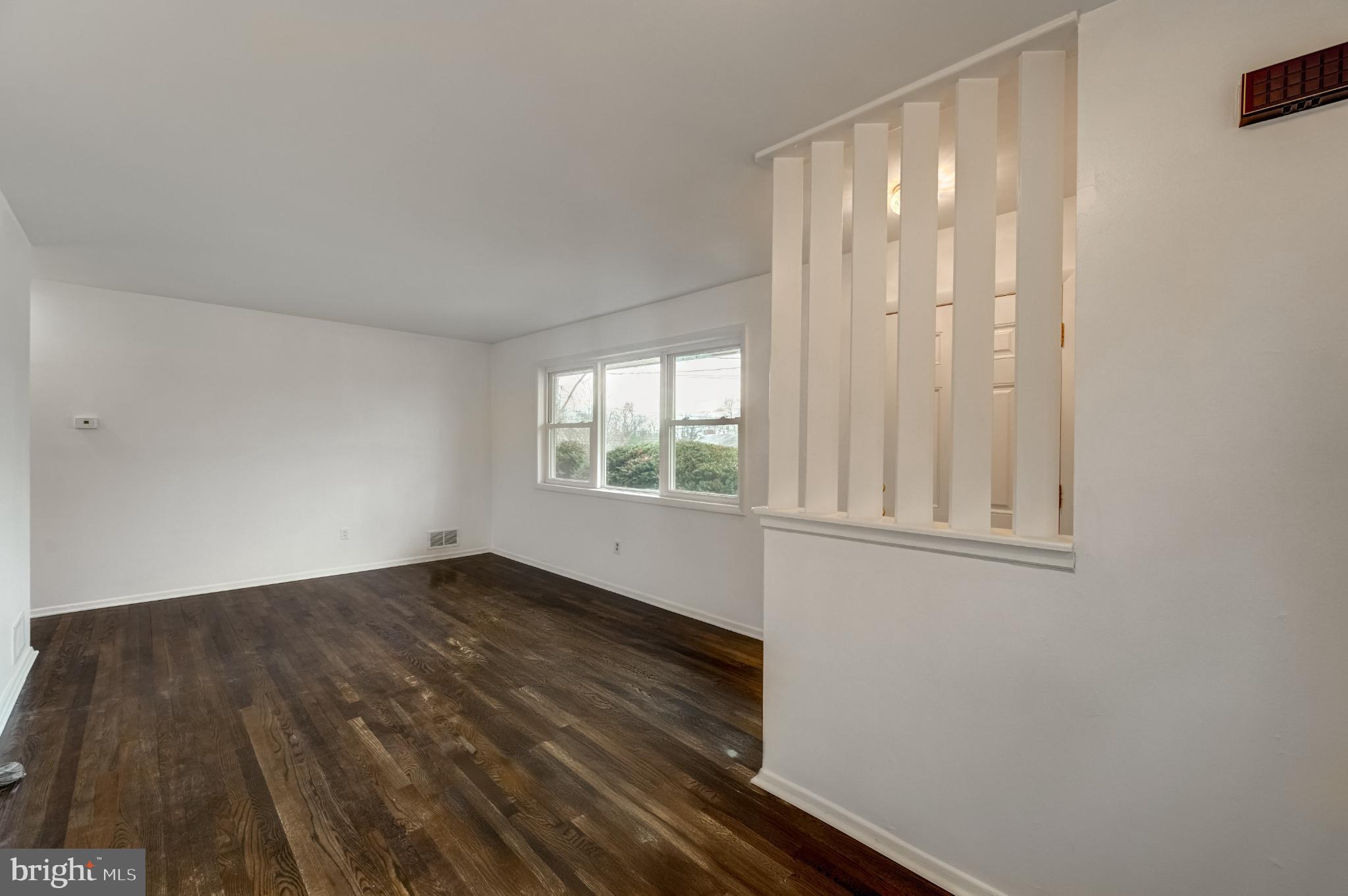 KENSINGTON HEIGHTS - Residential