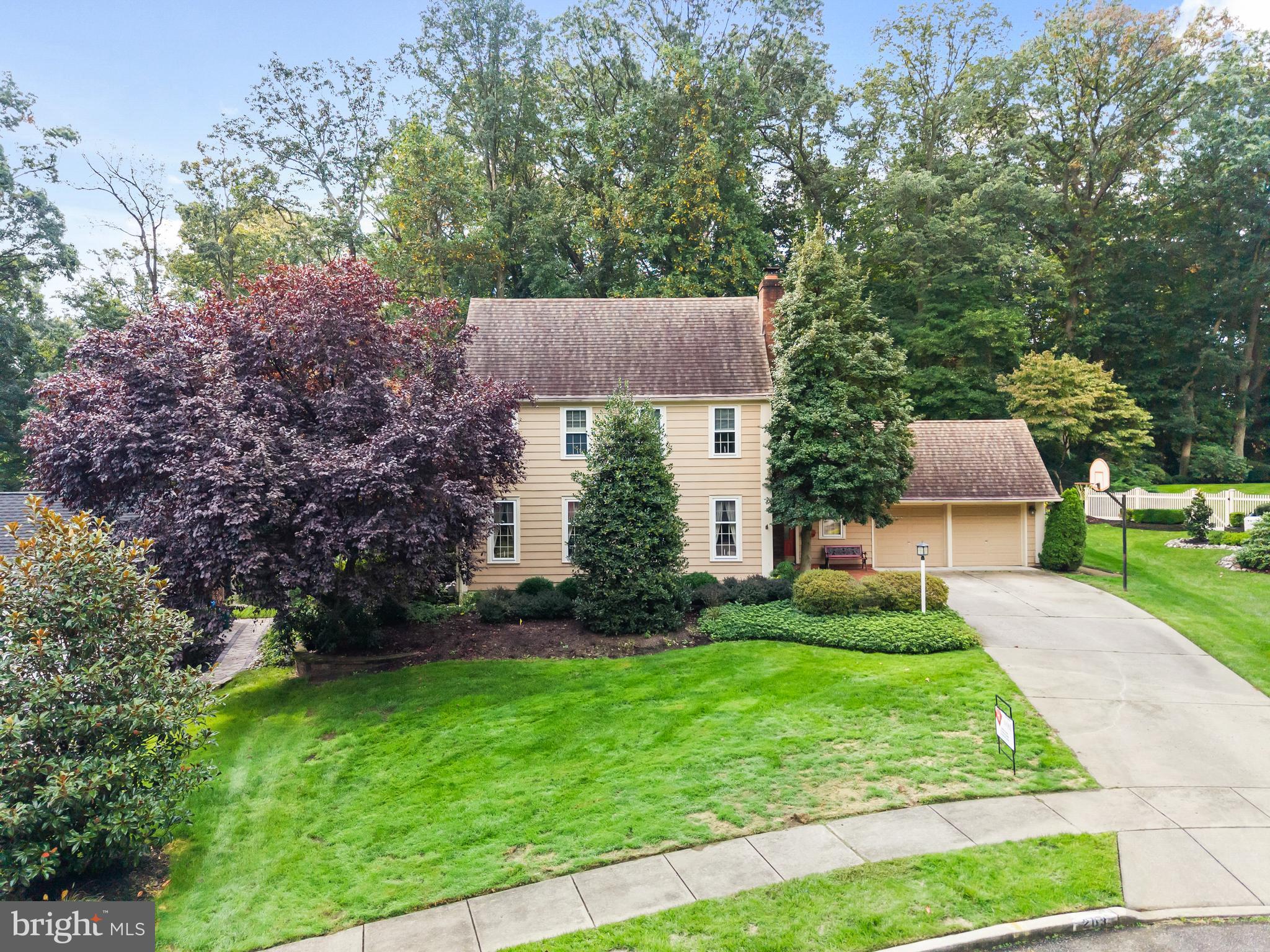 203 HORSE SHOE COURT