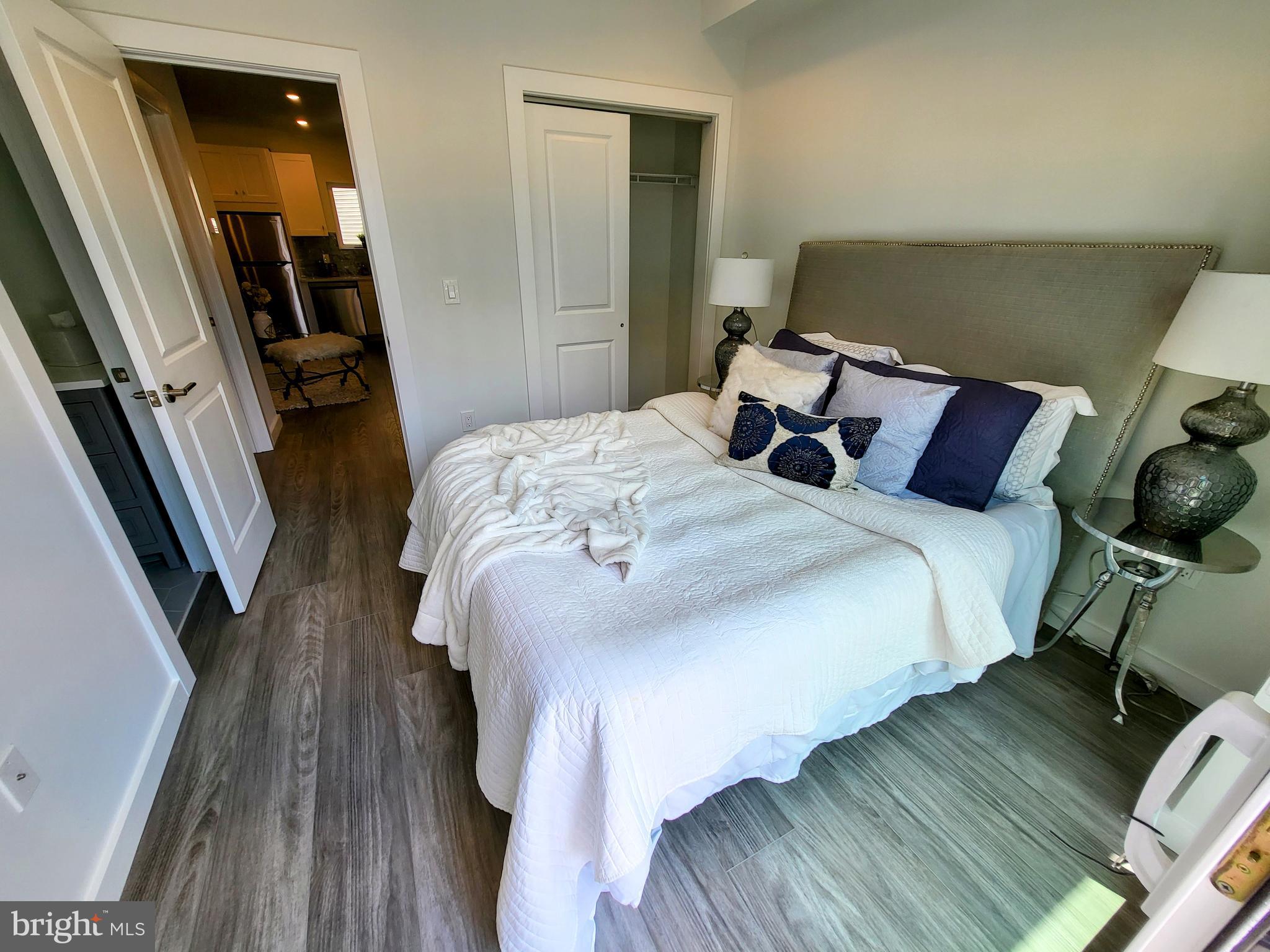 FAIRMOUNT - Residential Lease