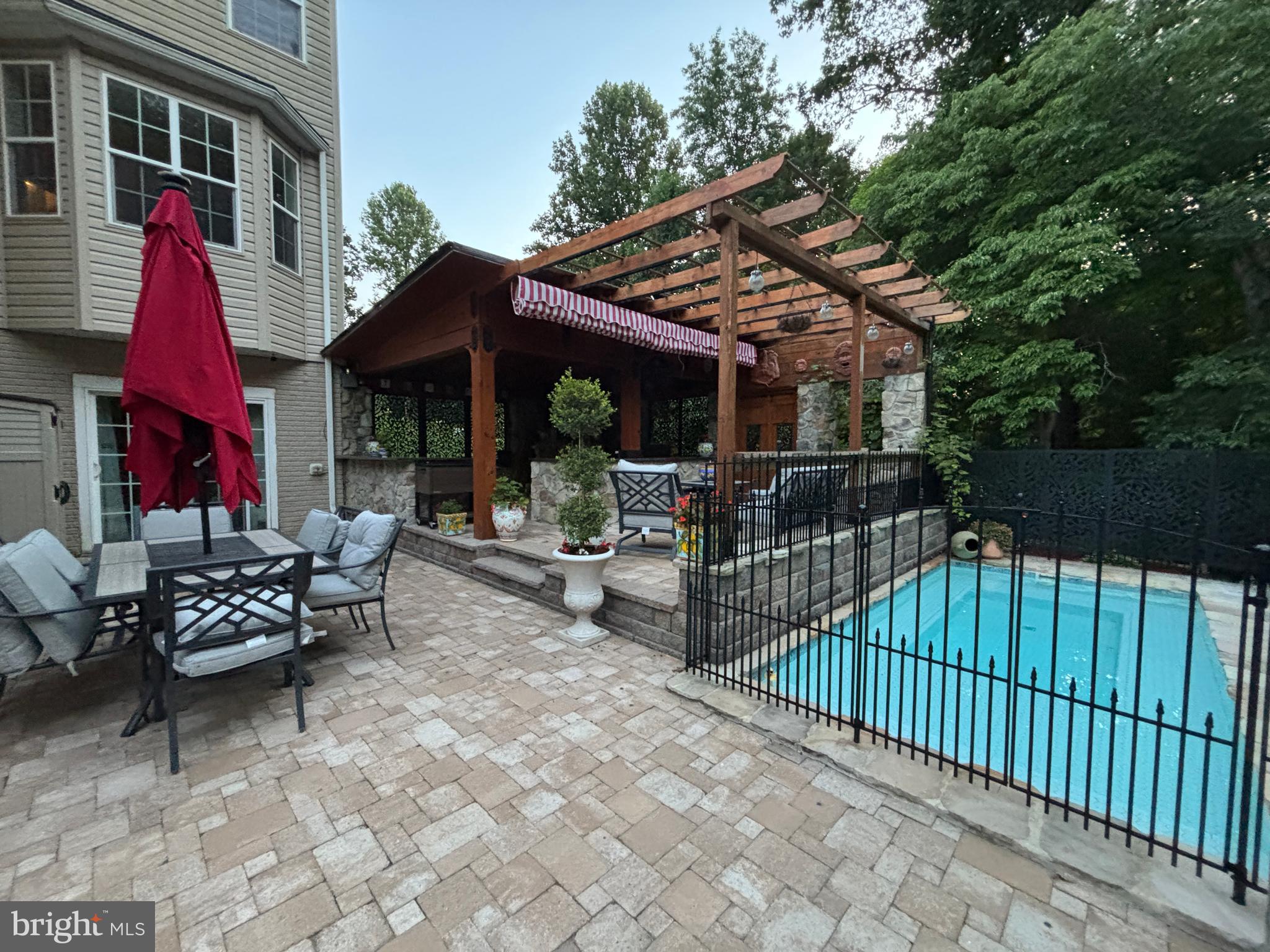 DUVALL - Residential