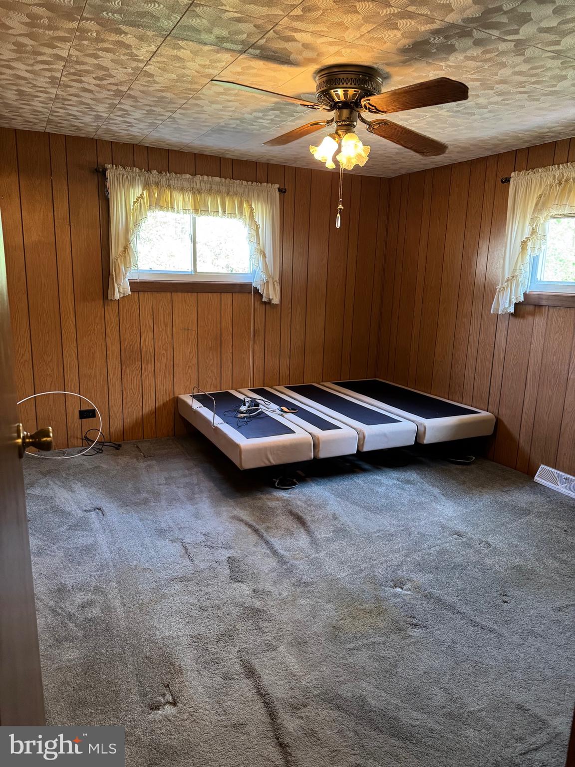 TUNNEL LANDS - Residential