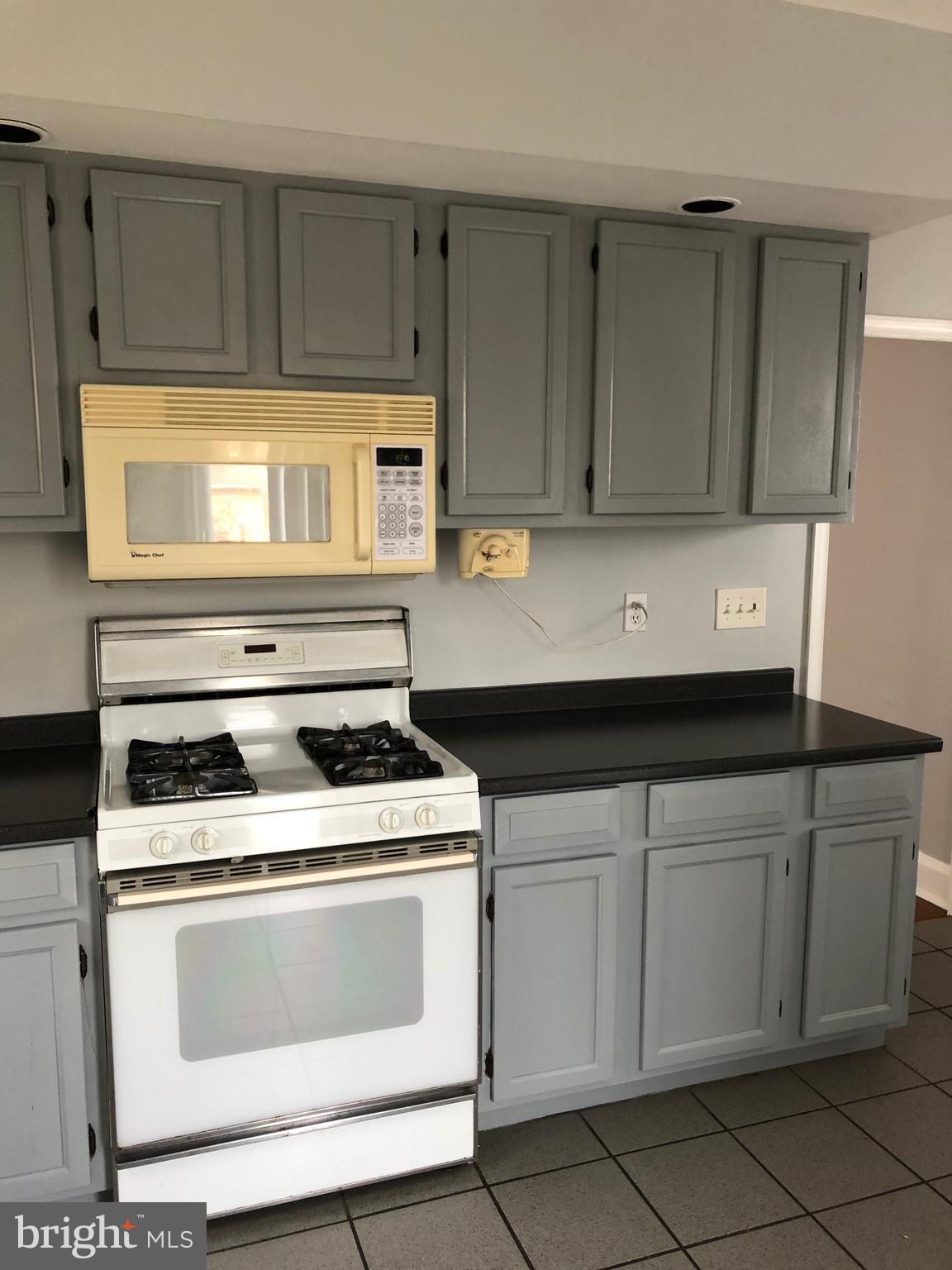 PARKVILLE - Residential Lease