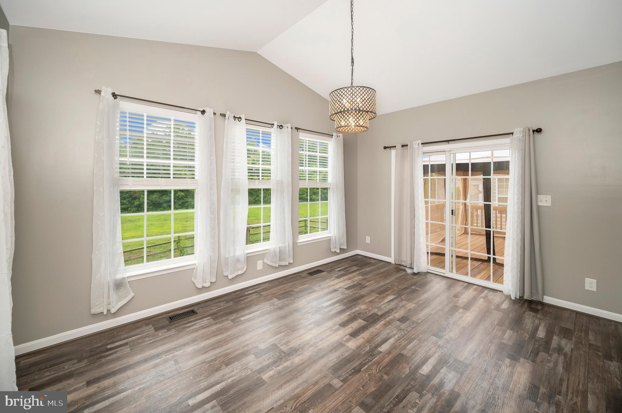 HOPYARD FARM - Residential