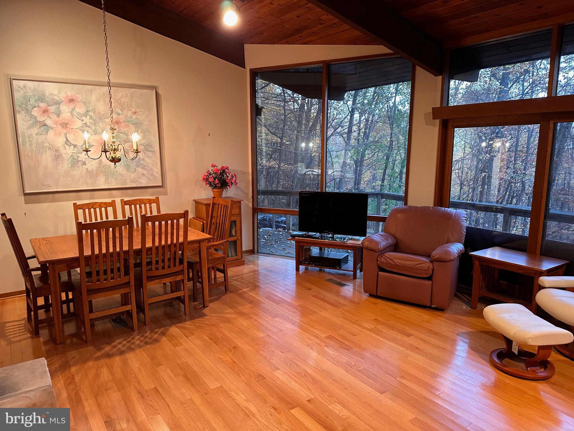 COOLFONT MOUNTAINSIDE - Residential