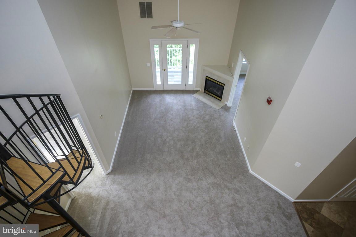 RIVERGATE II - Residential