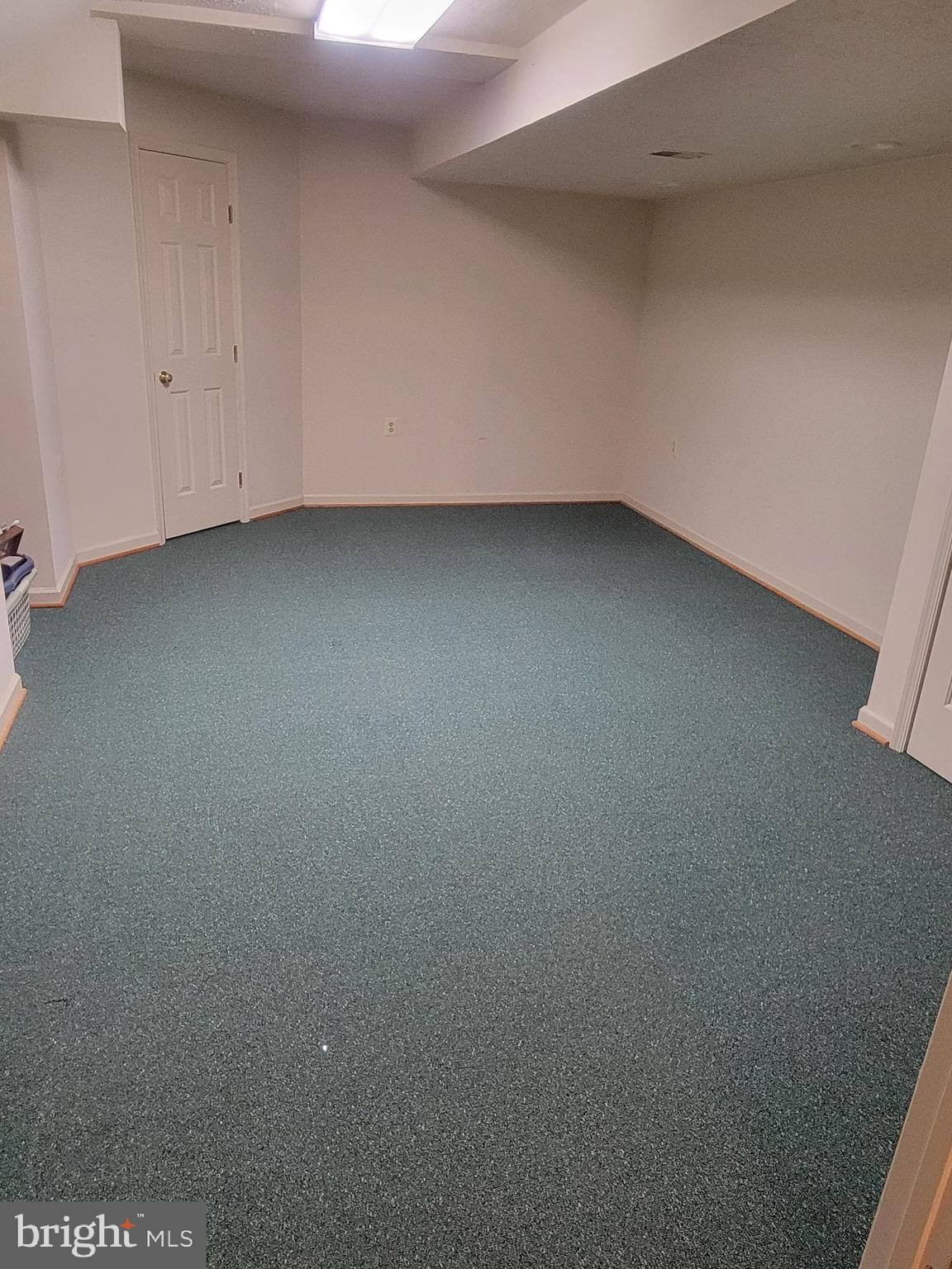 WOODVIEW VILLAGE WEST - Residential