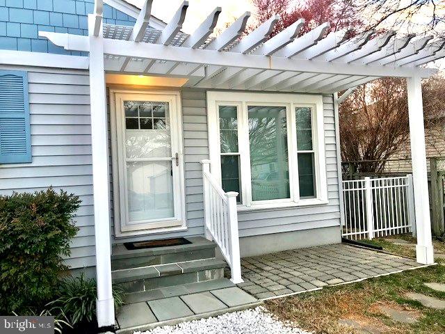 AVONDALE - Residential Lease