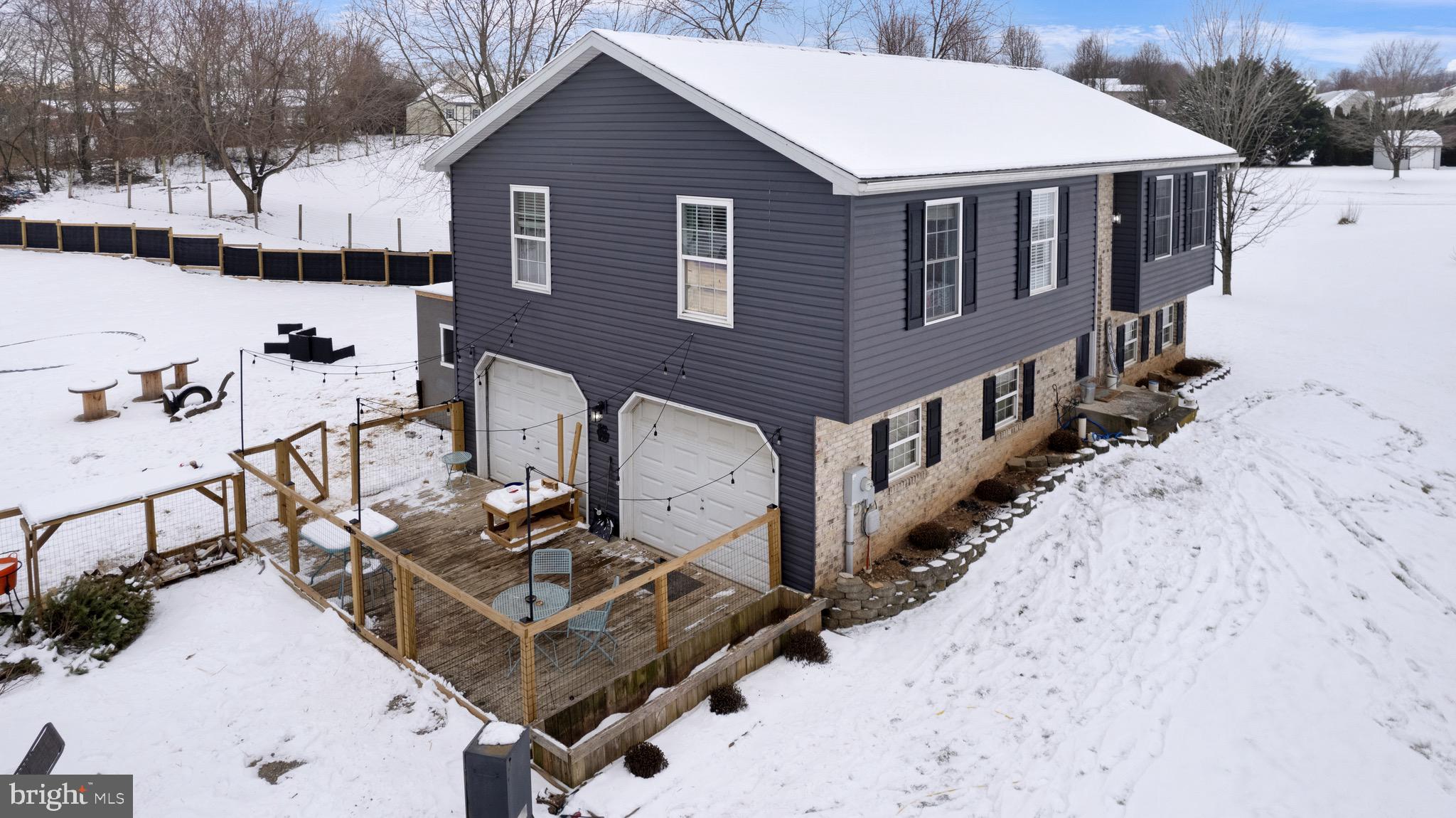 HAWKSTONE - Residential