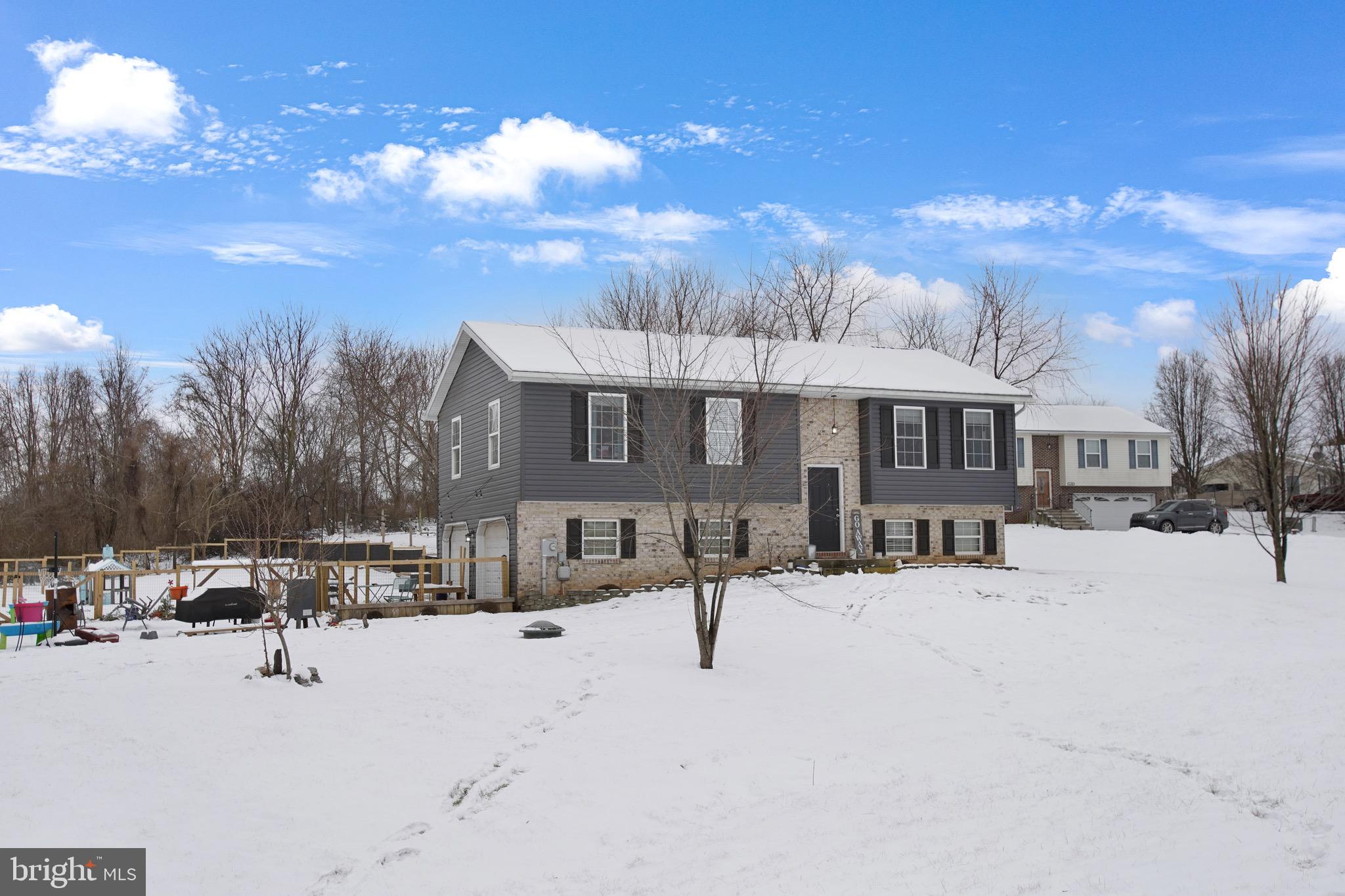 HAWKSTONE - Residential