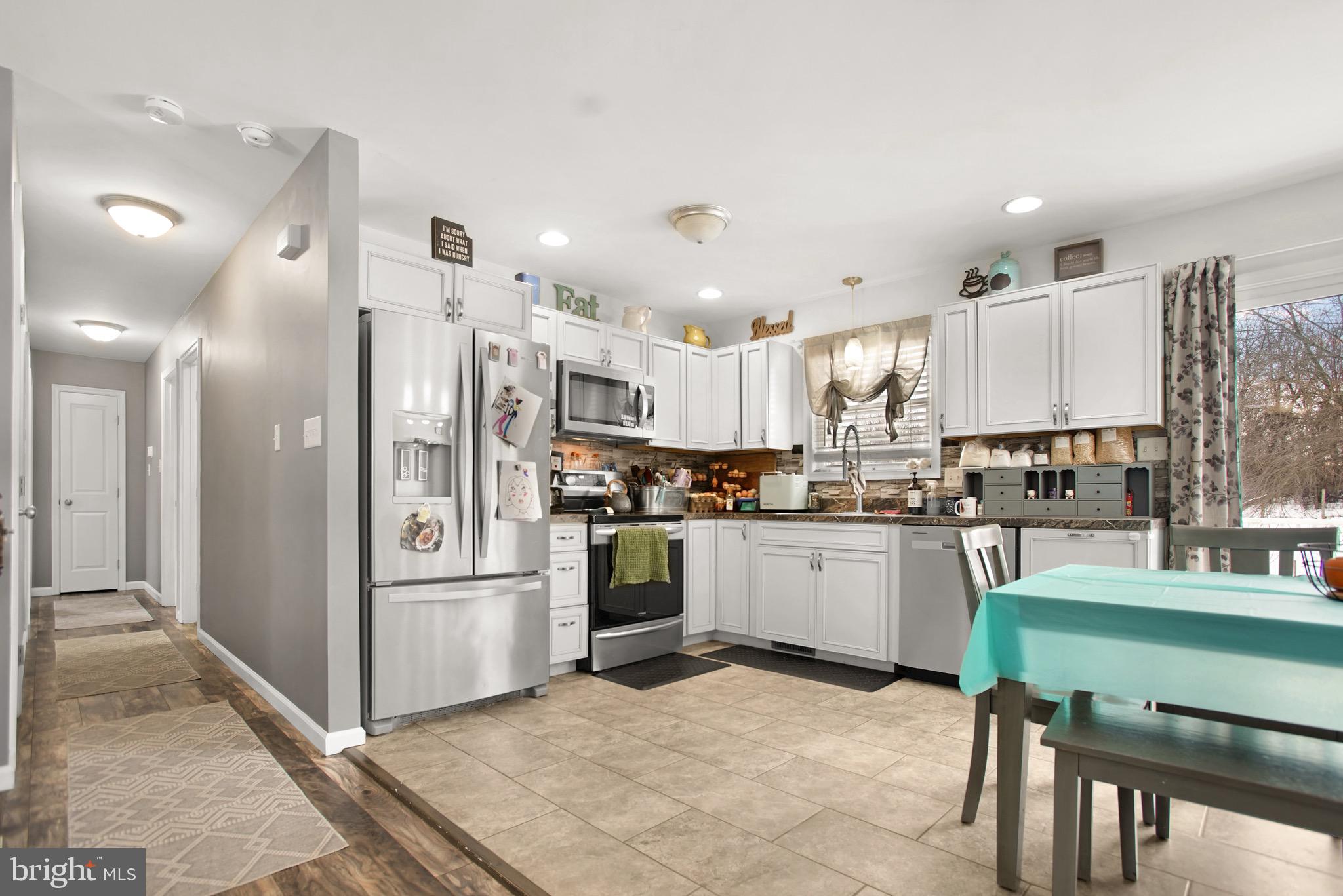 HAWKSTONE - Residential