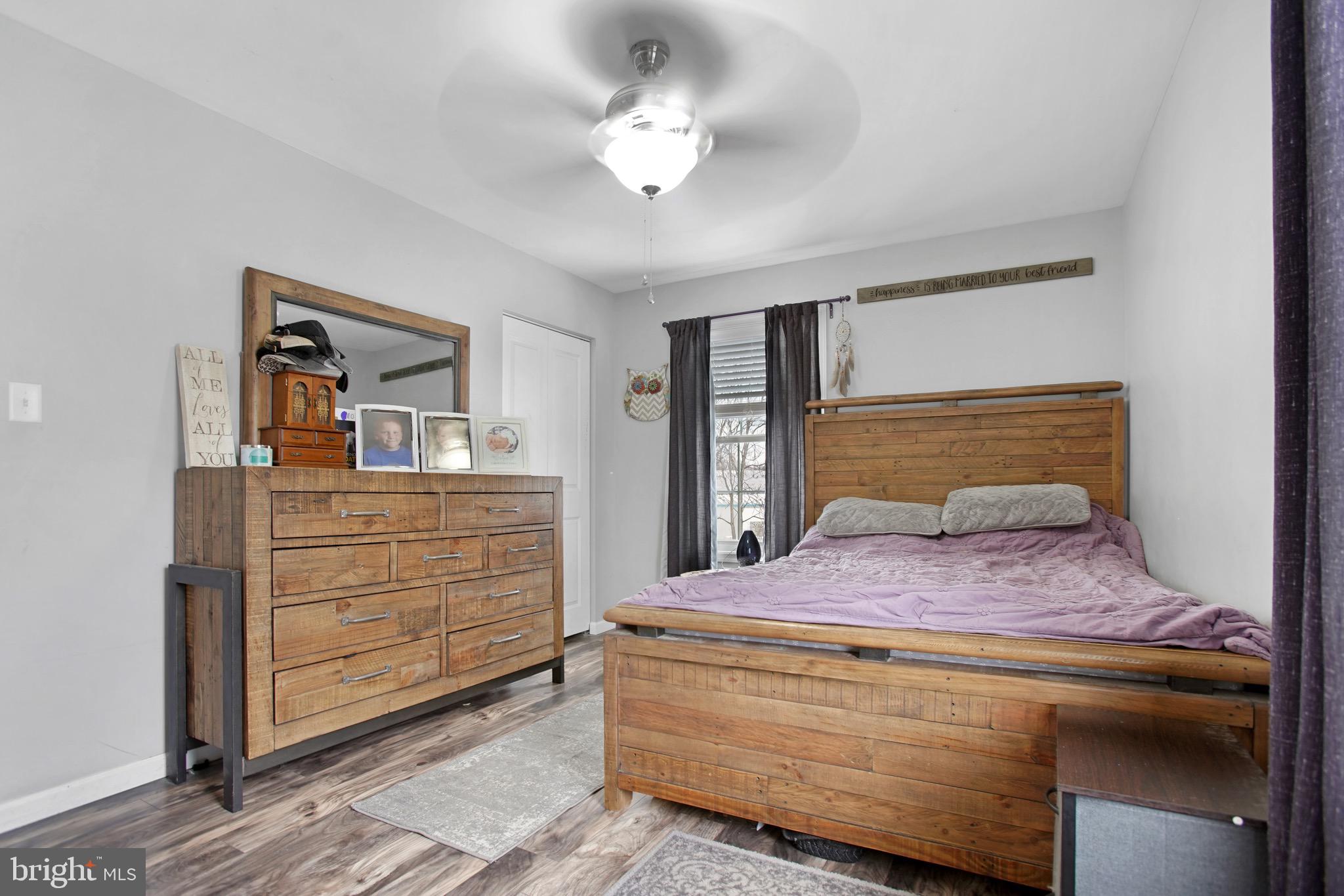 HAWKSTONE - Residential