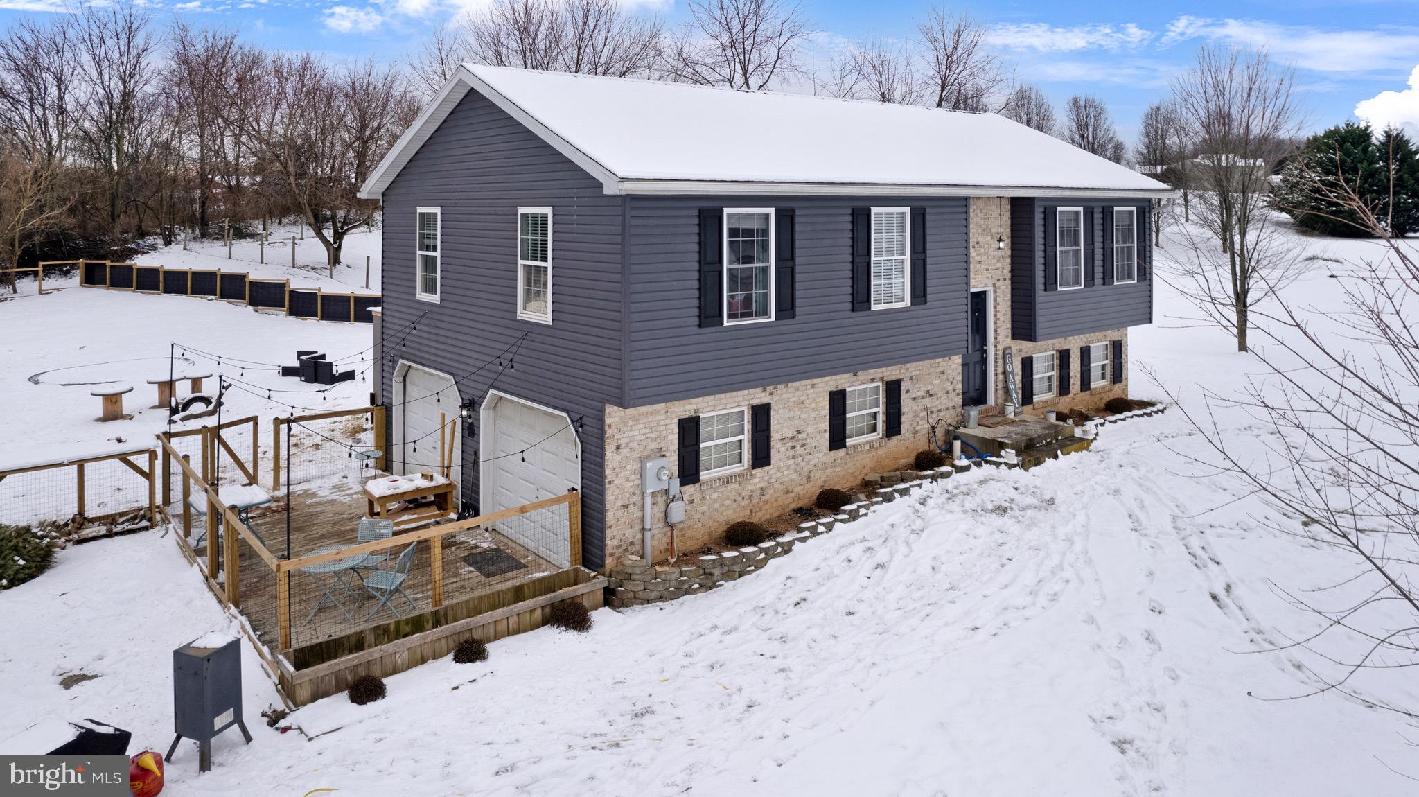 HAWKSTONE - Residential