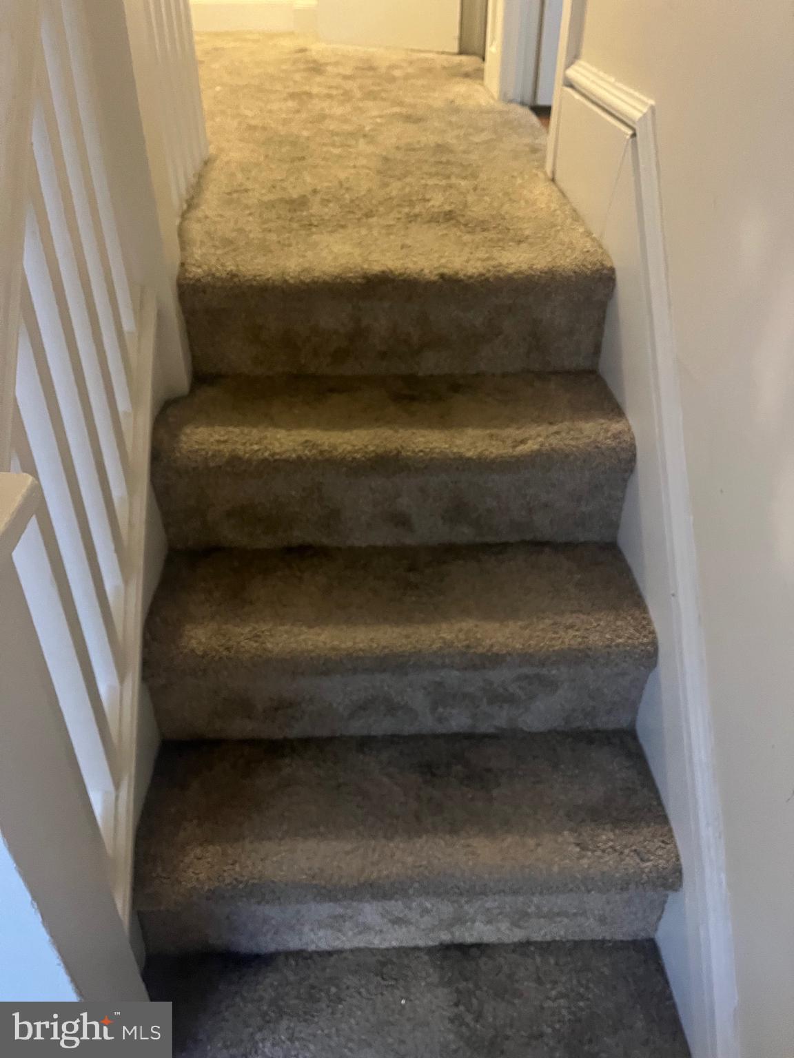 HALFWAY AREA - Residential Lease