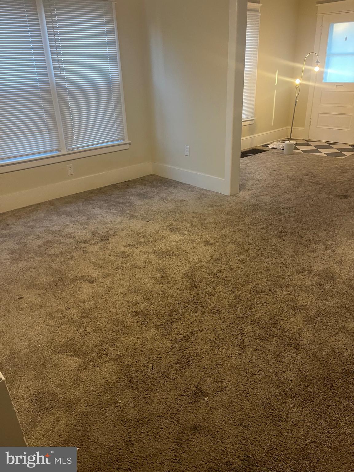 HALFWAY AREA - Residential Lease