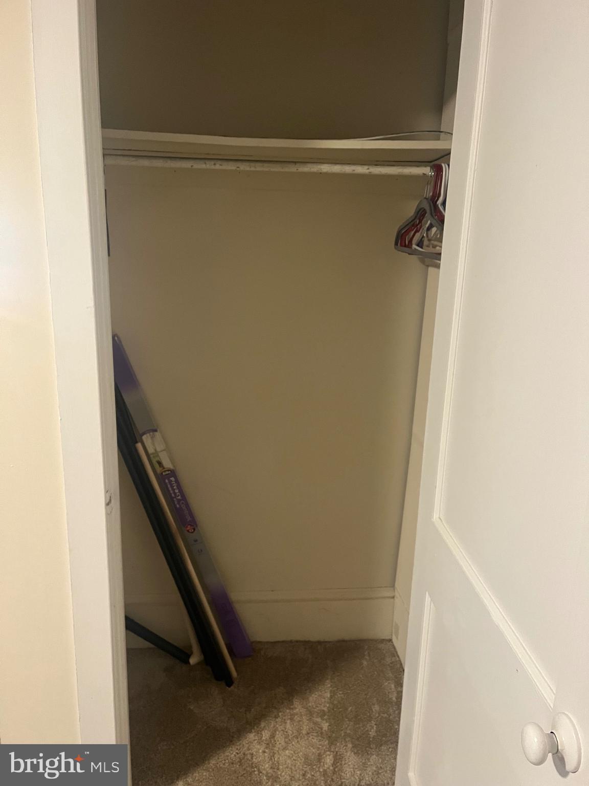 HALFWAY AREA - Residential Lease