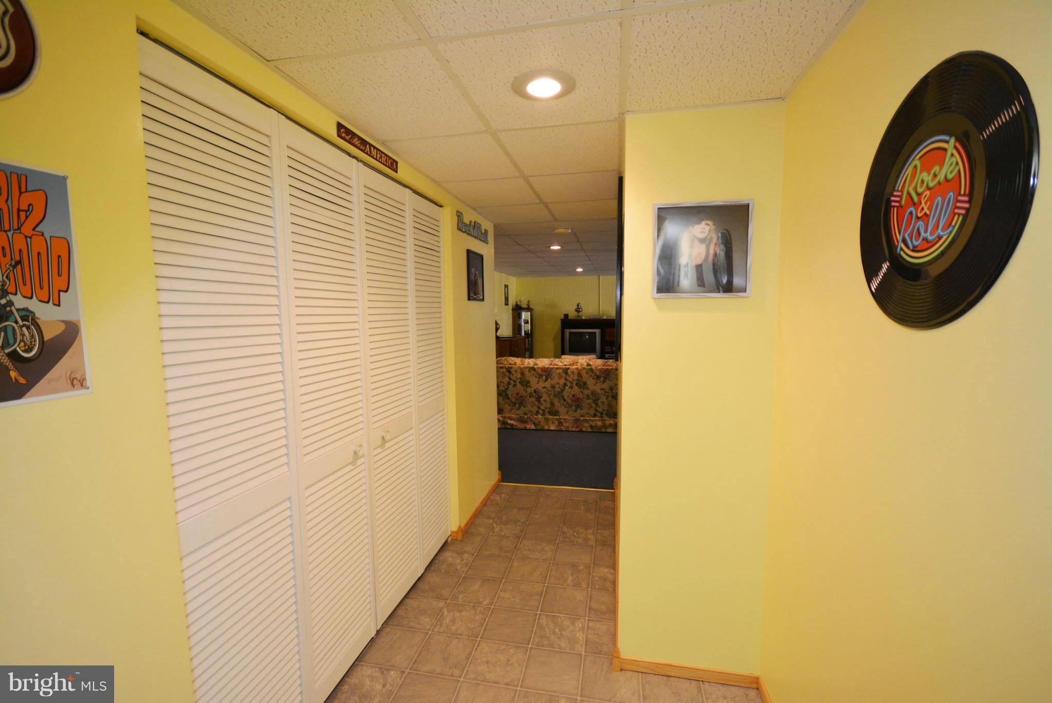 VALLEY VIEW ESTATES - Residential